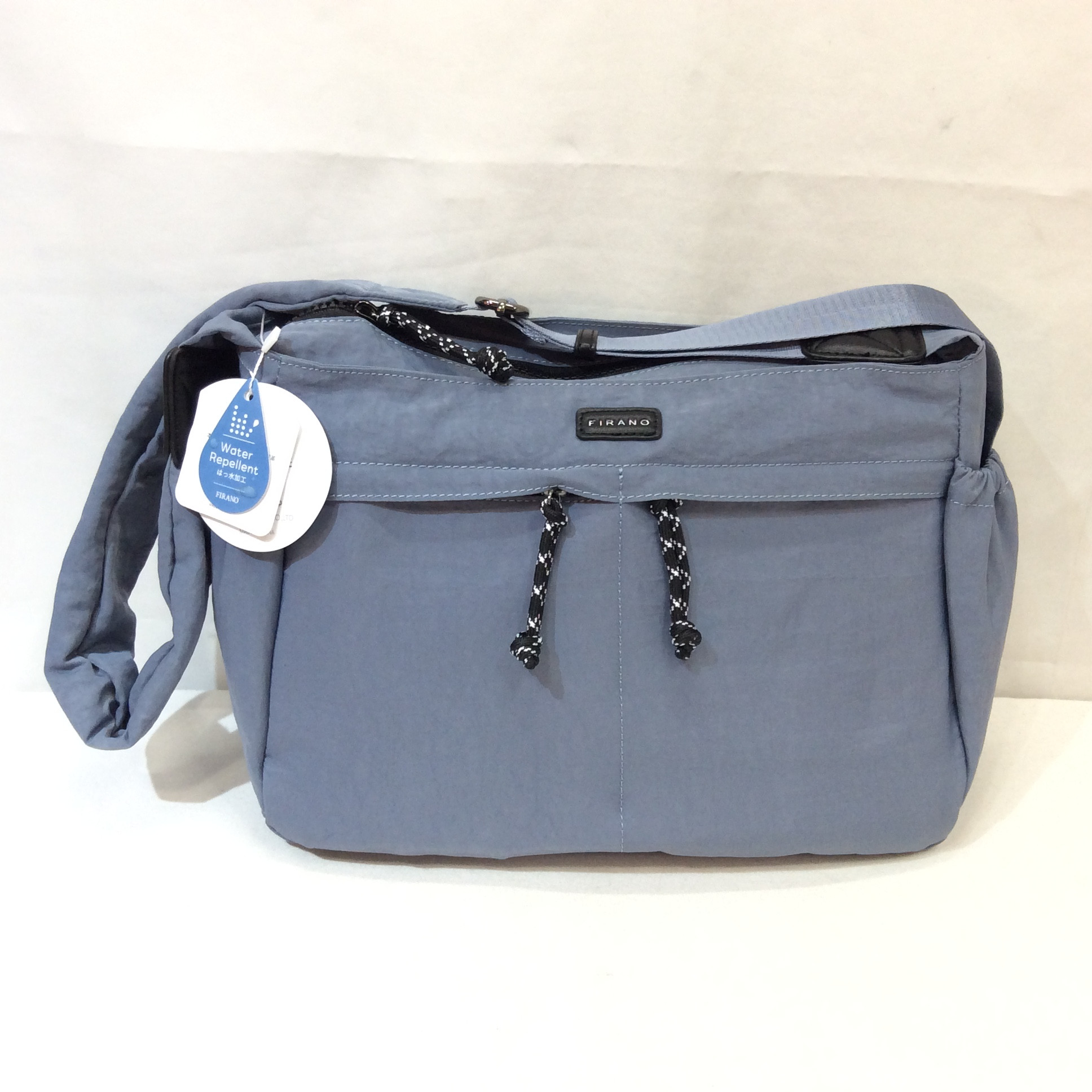 未使用 FIRANO ナイロンショルダーバッグ    ブルー  はっ水加工