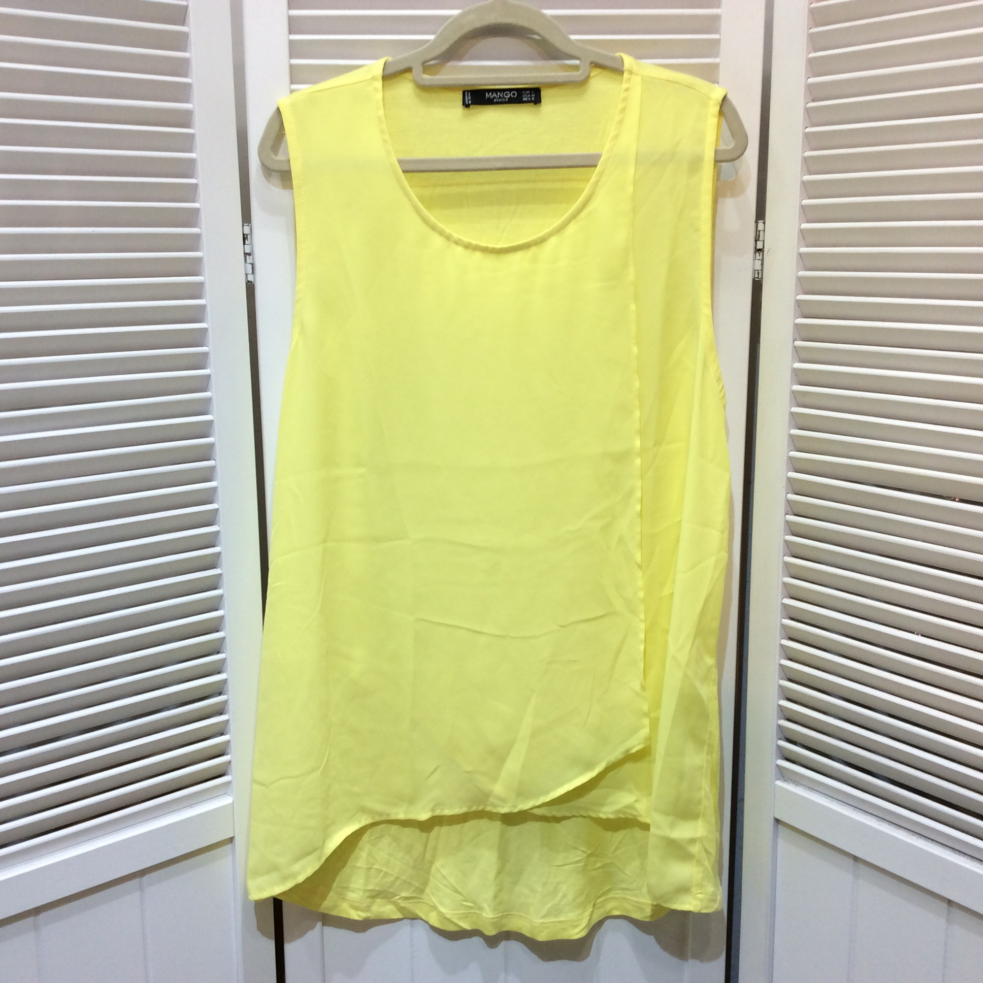 MANGO マンゴー ノースリーブプルオーバー EUR L USA M イエロー