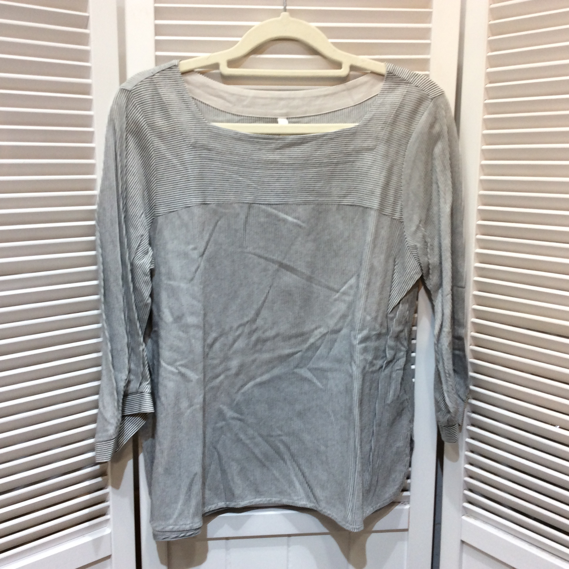 ワールド カットソー M 白×グレー ボーダー ストライプ