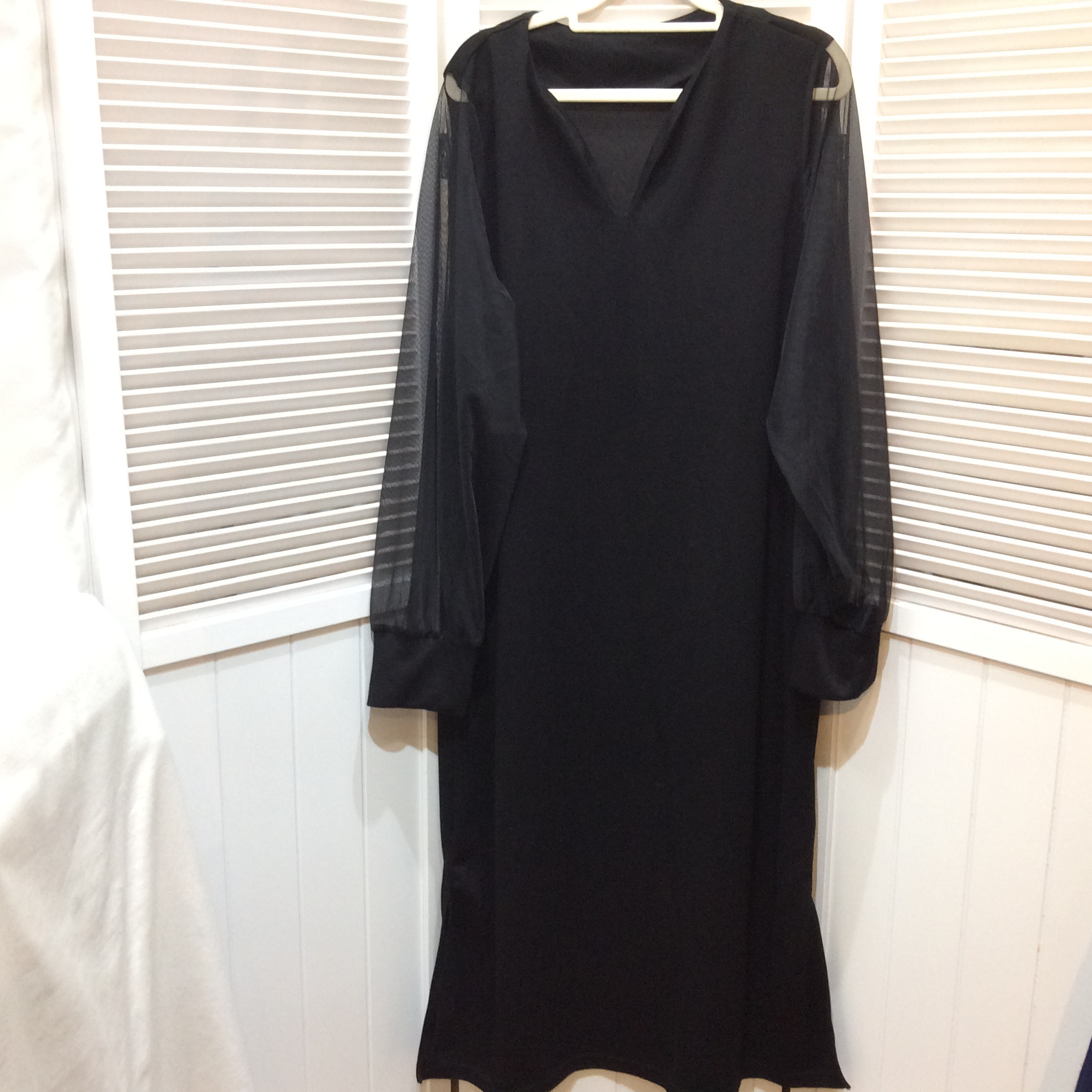 Dazy シアー袖ロングワンピース  サイズXL  黒