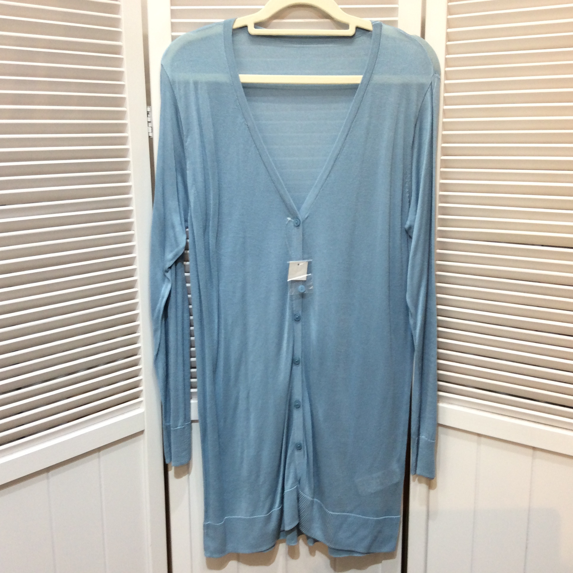 未使用 カーディガン LLサイズ  水色