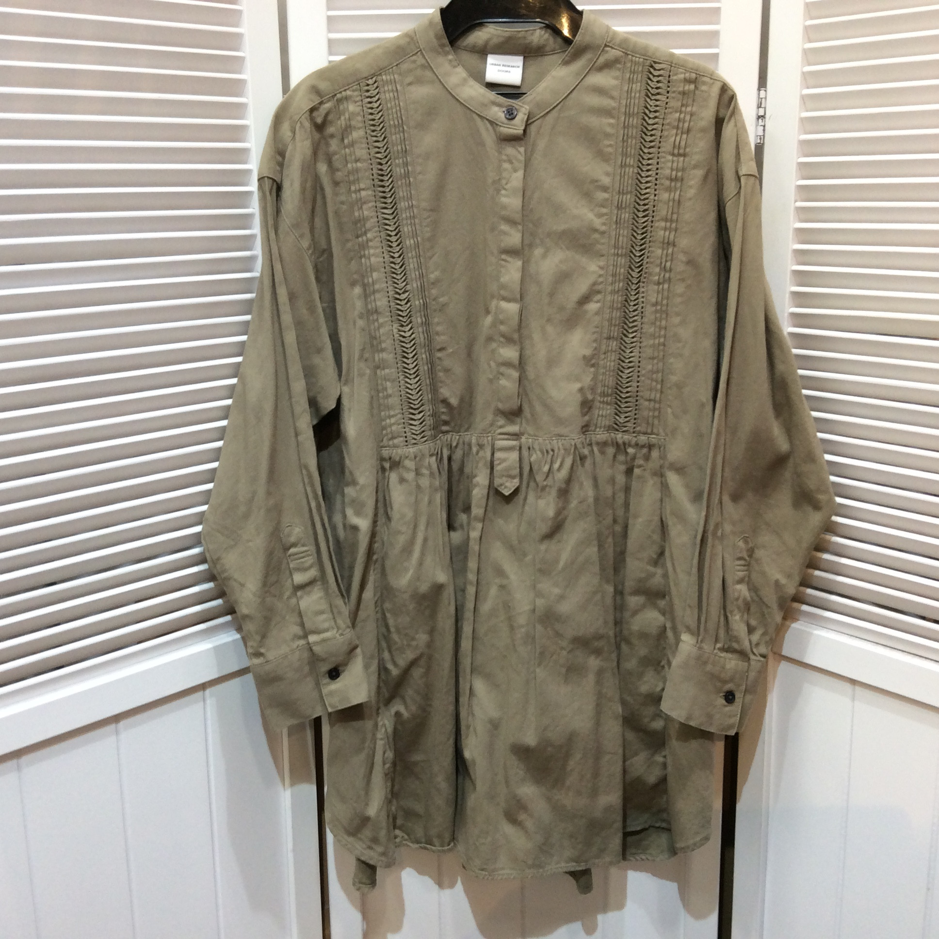 アーバンリサーチ プルオーバー フリーサイズ   ベージュ