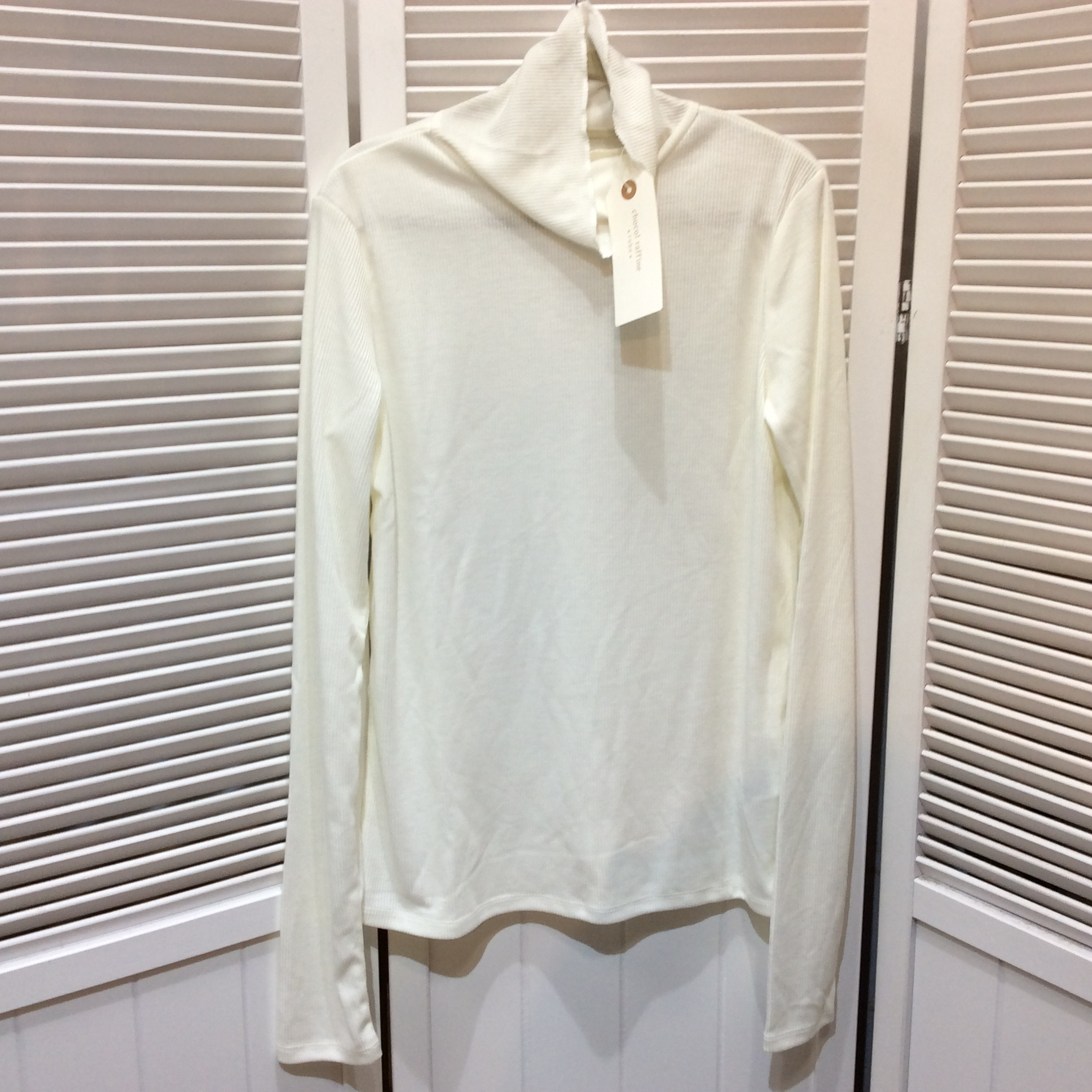 新品☆chocol raffine robe ショコラフィネローブ カットリブタートルプルオーバー F ホワイト