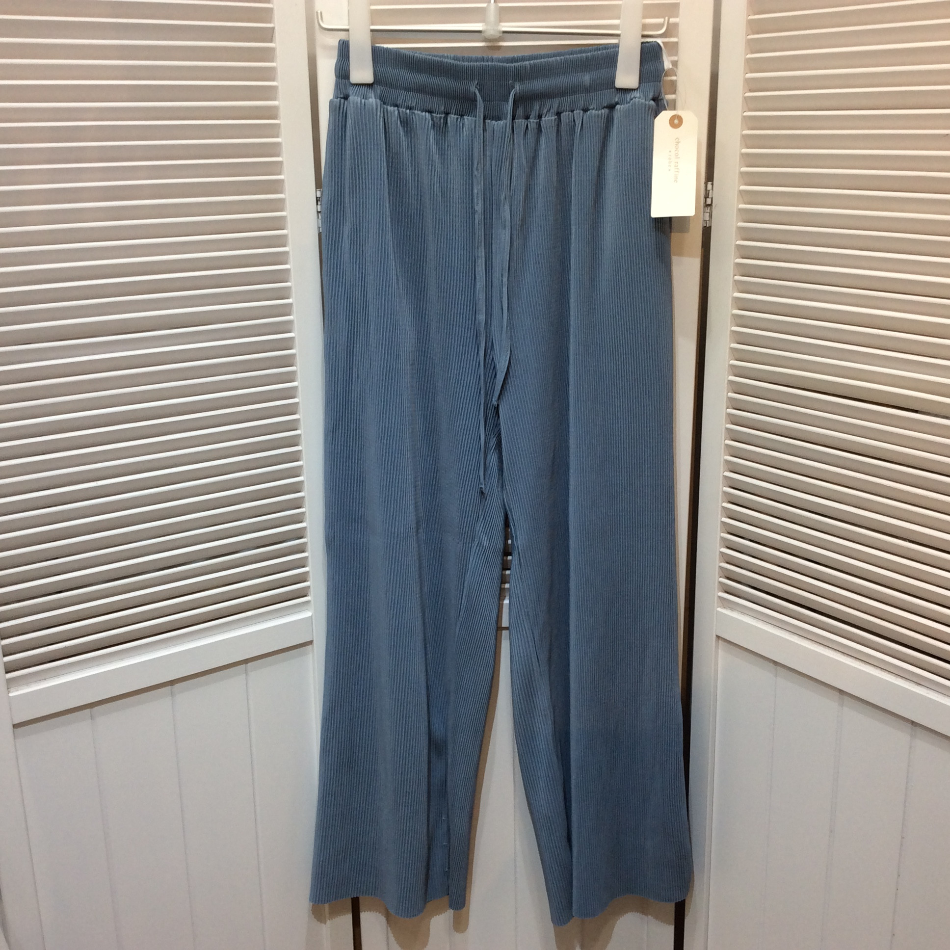 新品☆chocol raffine robe ショコラフィネローブ プリーツカットイージーパンツ ワイドパンツ F サックス 水色