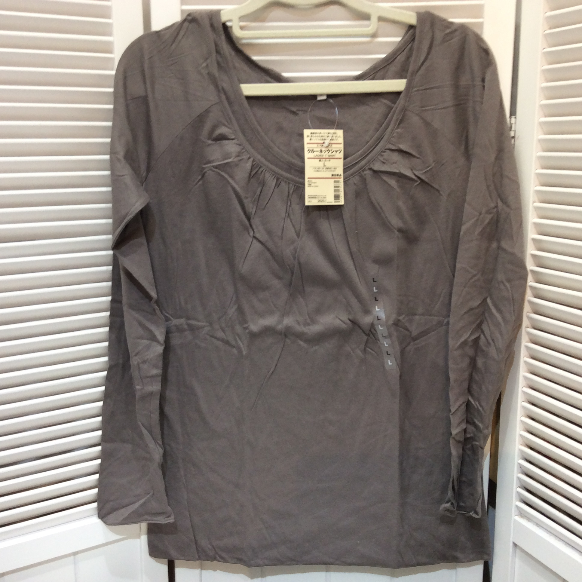 未使用 無印良品 クルーネックシャツ Lサイズ  カーキ