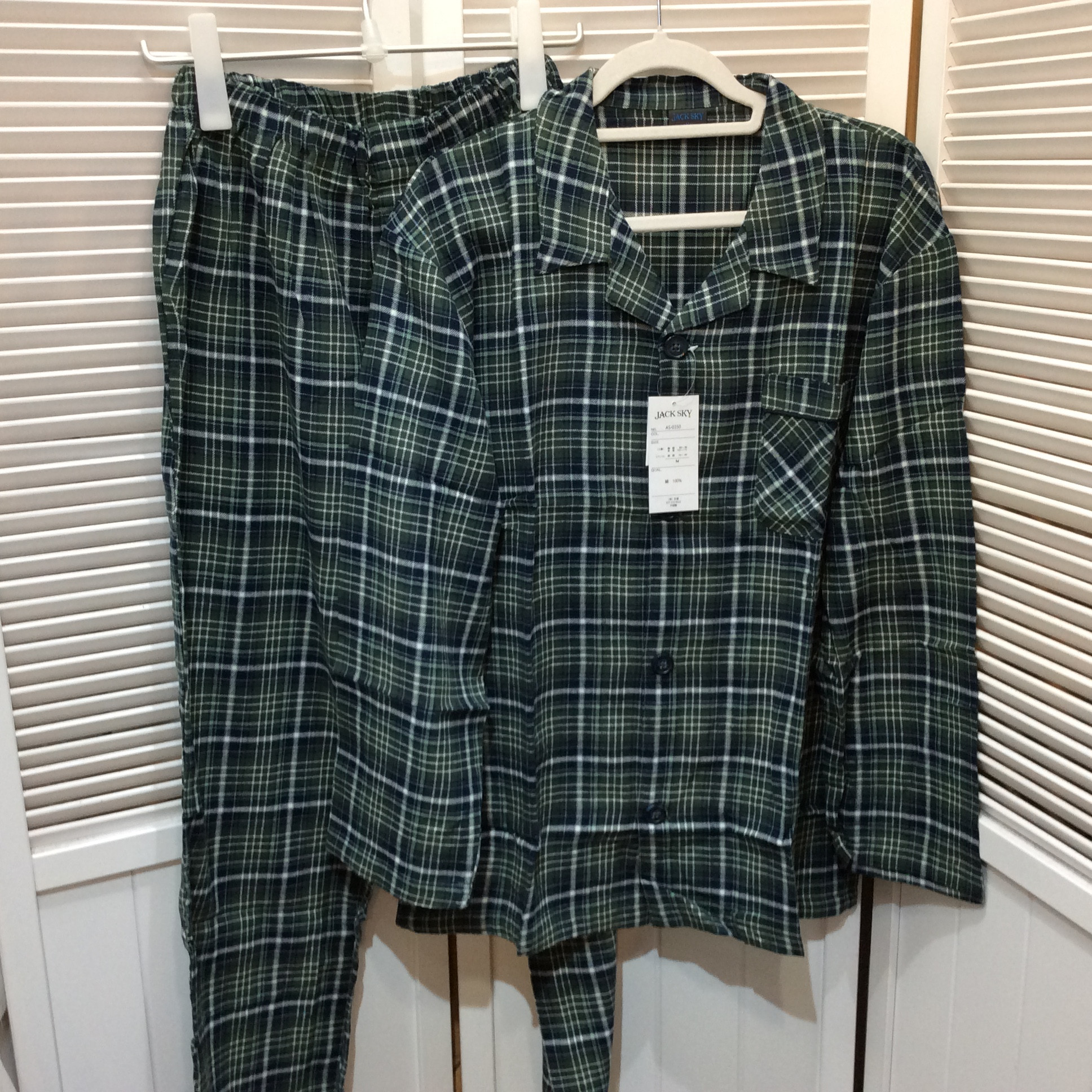 未使用☆メンズ 長袖パジャマ M グリーンチェック柄