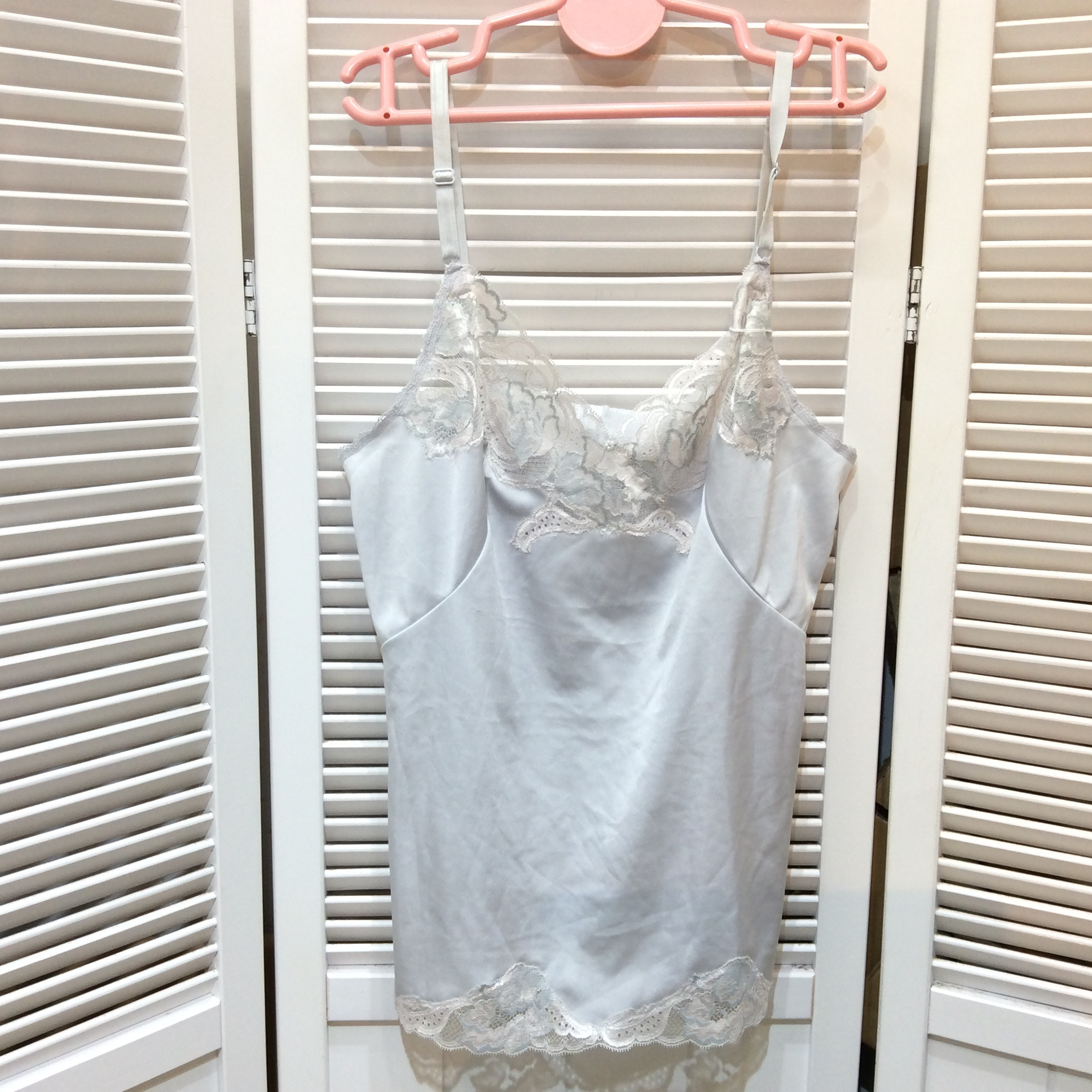 未使用 レースキャミソール バスト80 ライトグレー