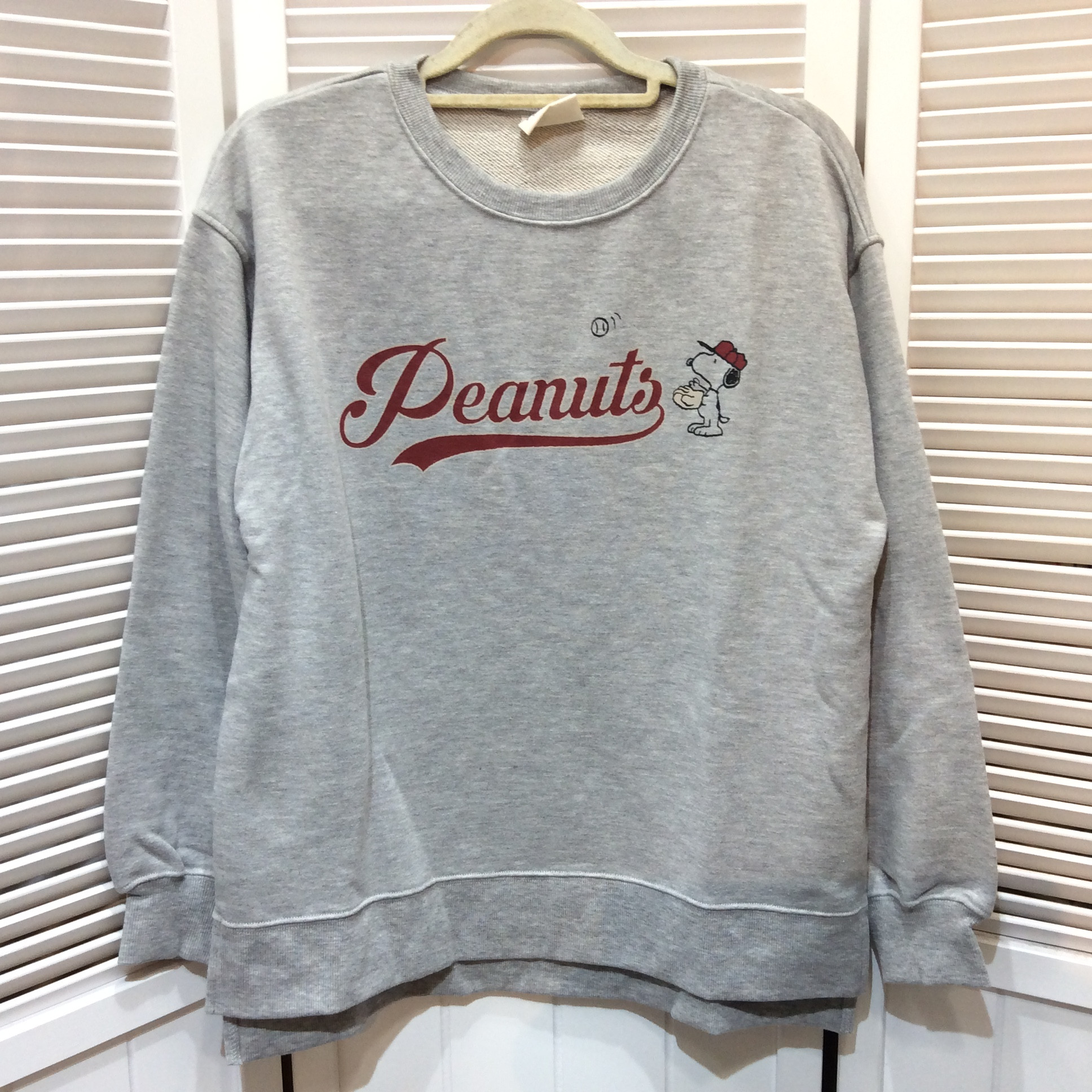 未使用 スヌーピー トレーナー Mサイズ グレー