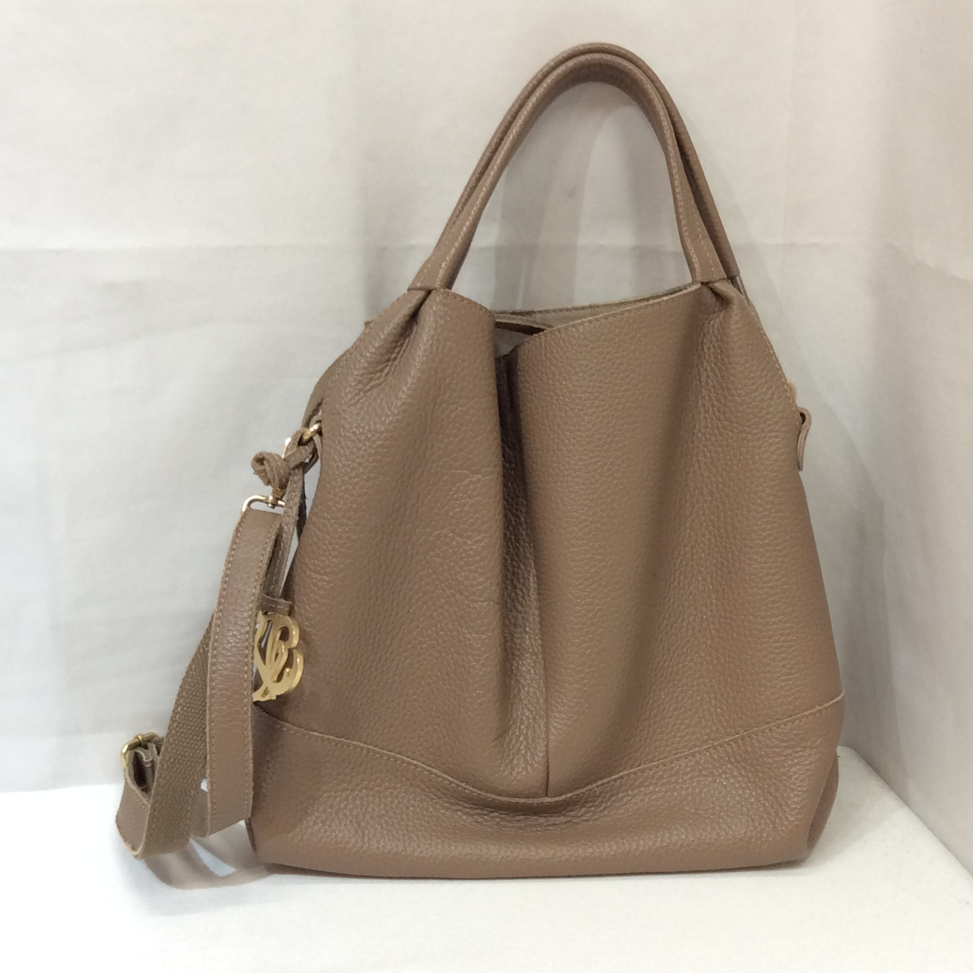 チャーム付きレザー 2WAYバッグ  ブラウン