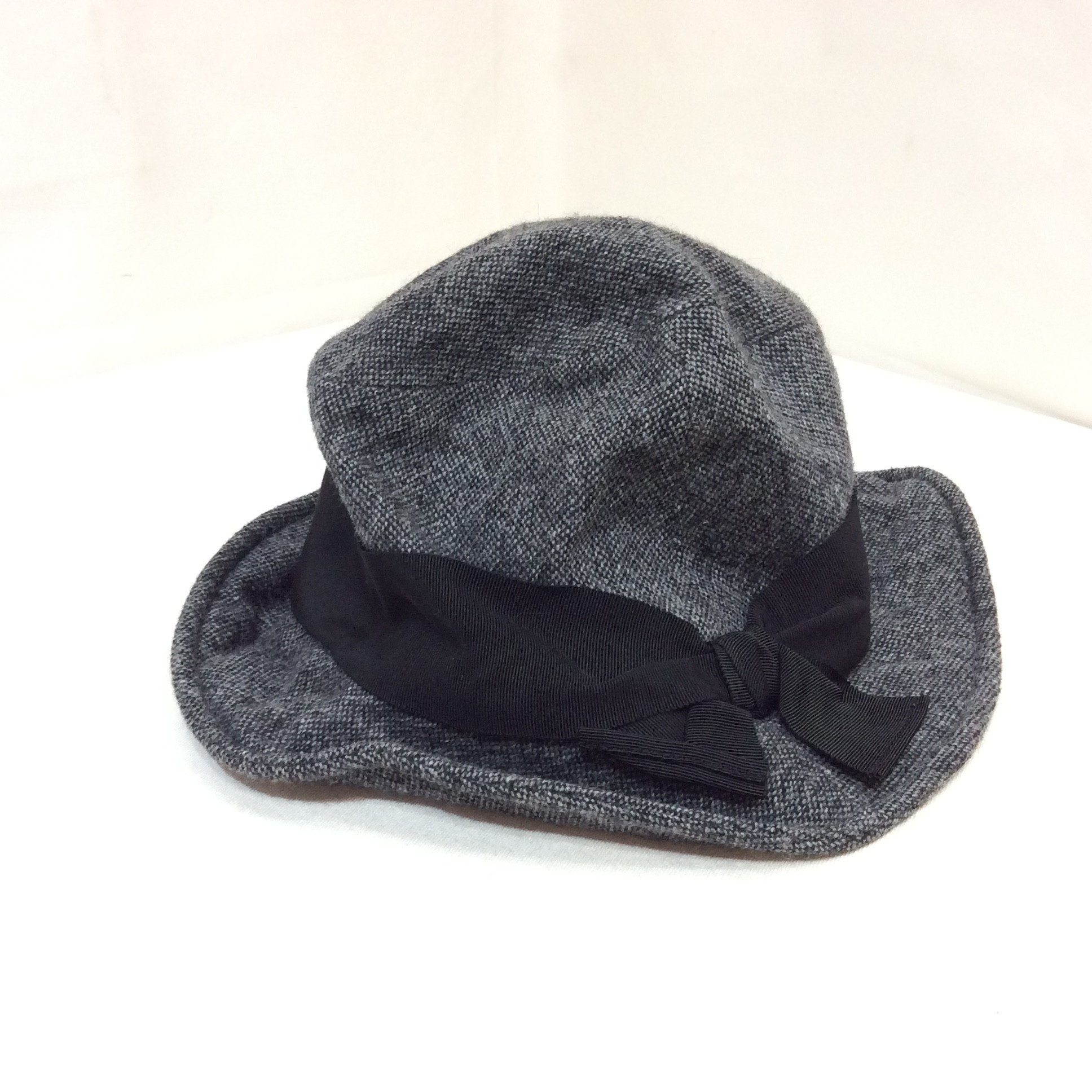 帽子   フリーサイズ   グレー／リボン