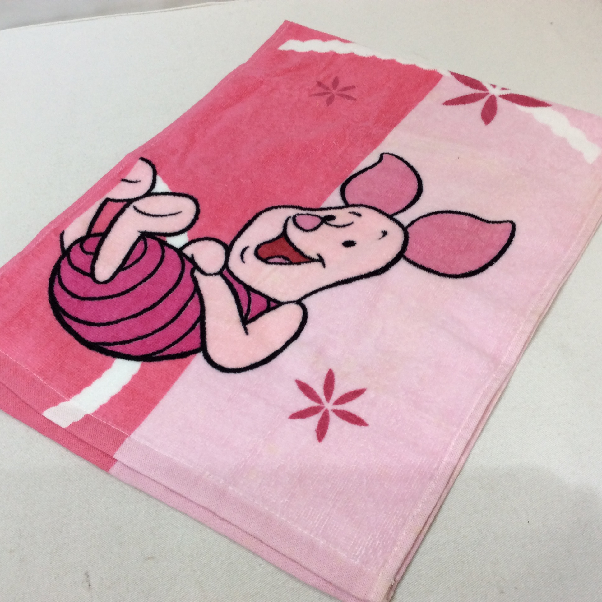 未使用☆プーさん ノベルティ フェイスタオル ピグレット