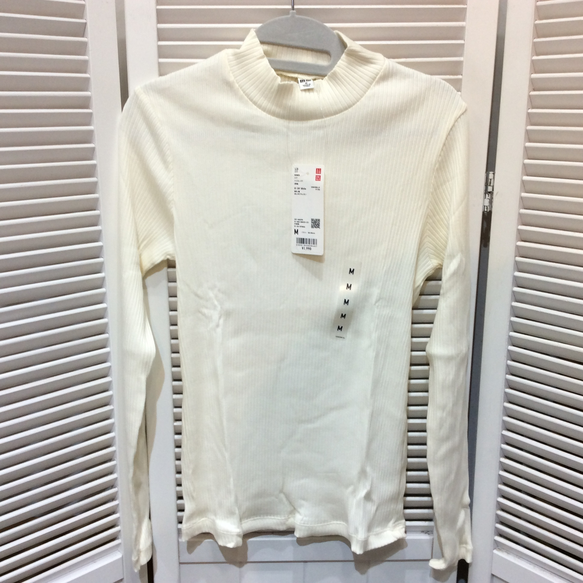 未使用☆ユニクロ リブ ハイネックT M オフホワイト