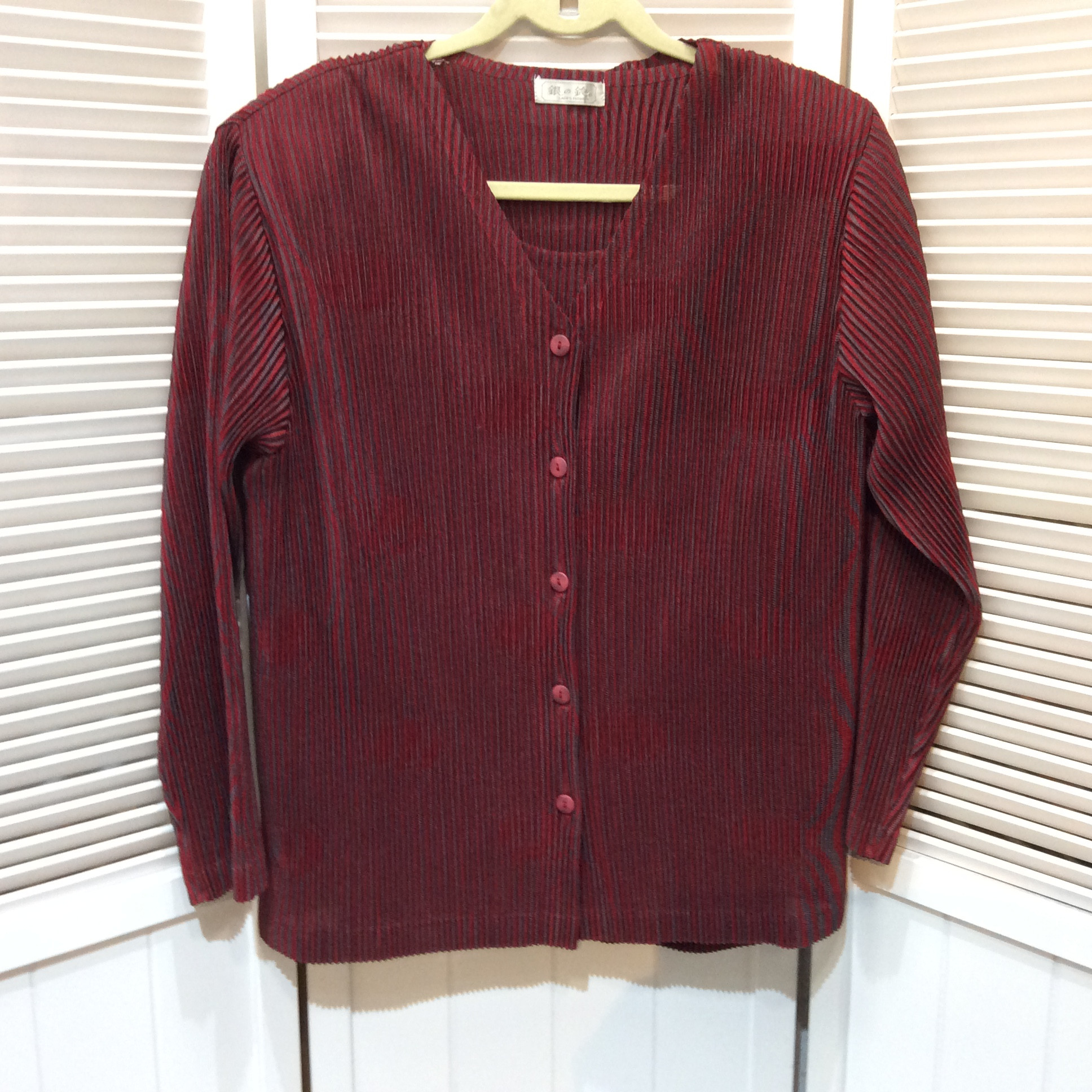 銀の鈴  アンサンブル フリーサイズ   エンジ