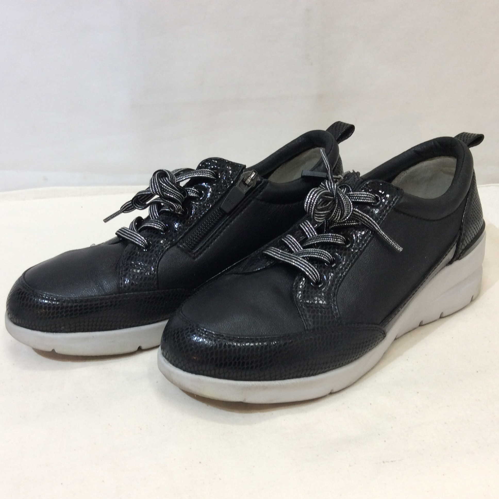 軽量スニーカー  22.5cm ブラック