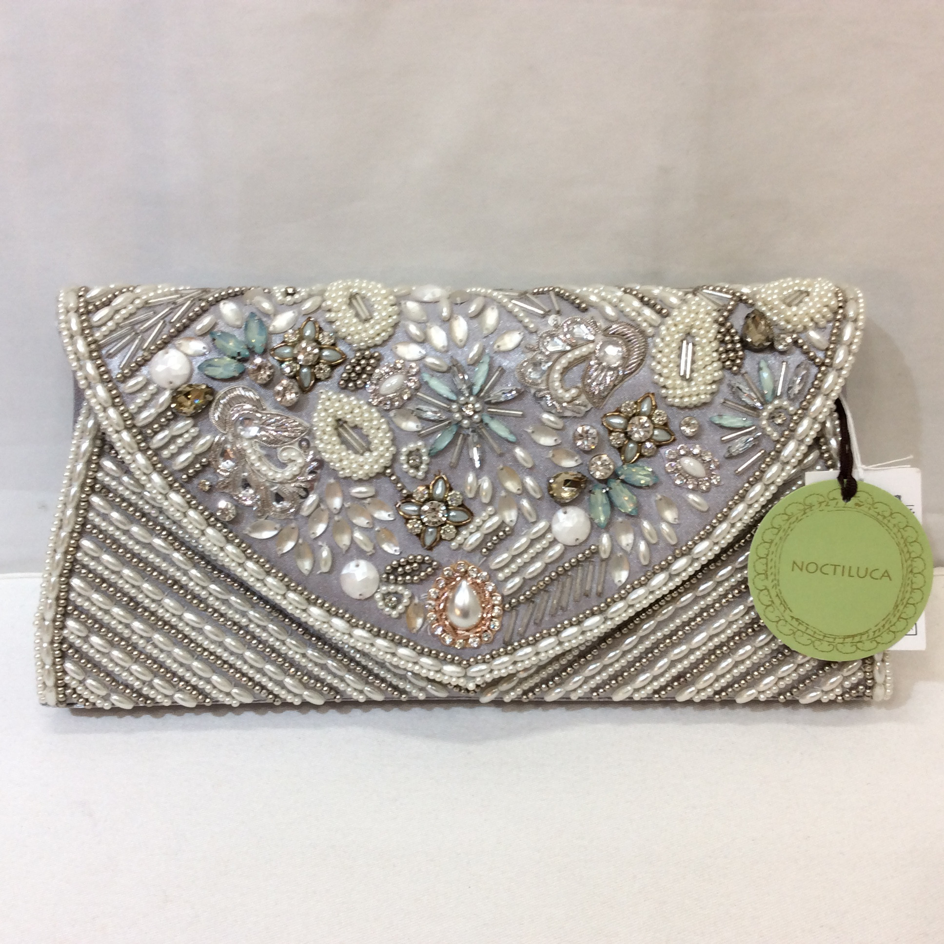 未使用☆NOCTILUCA ノクチルカ ビジュー付きクラッチバッグ チェーンショルダー付き シルバー系