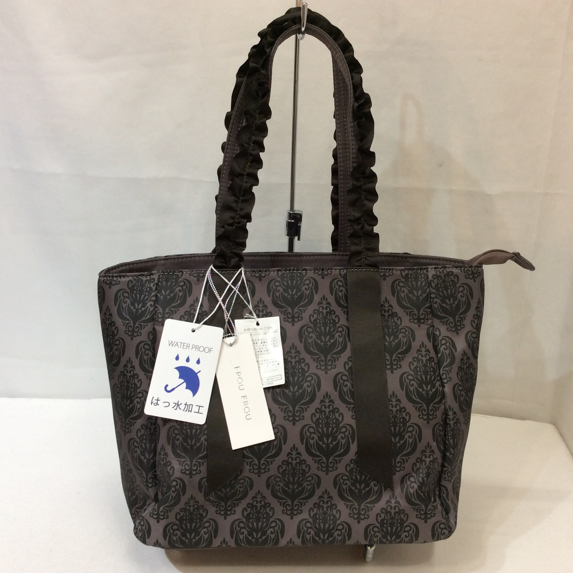 未使用☆FROUFROU フルフル ナイロントートバッグ はっ水加工 グレー柄