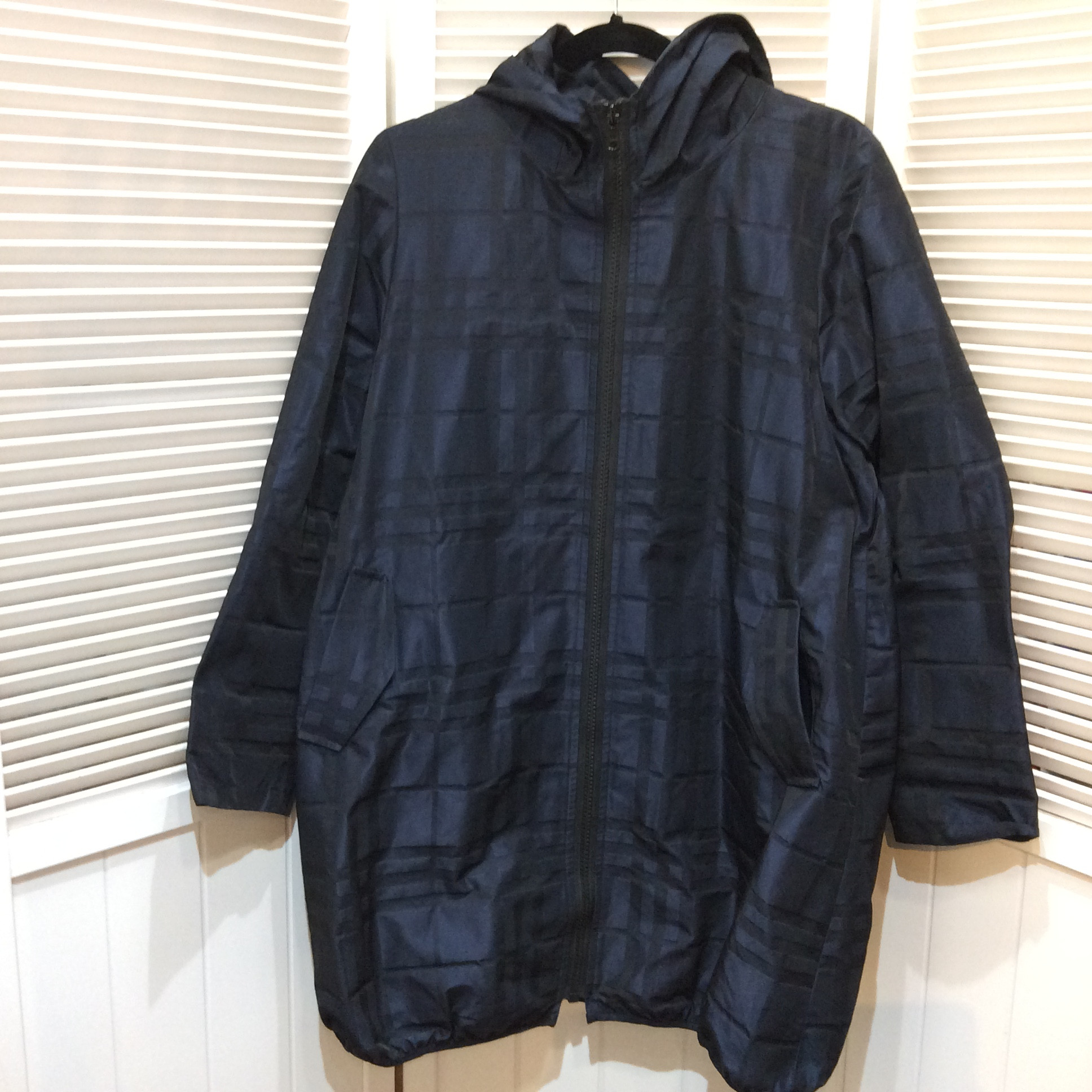 ナイロンコート Lサイズ  ネイビー／チェック柄  美品