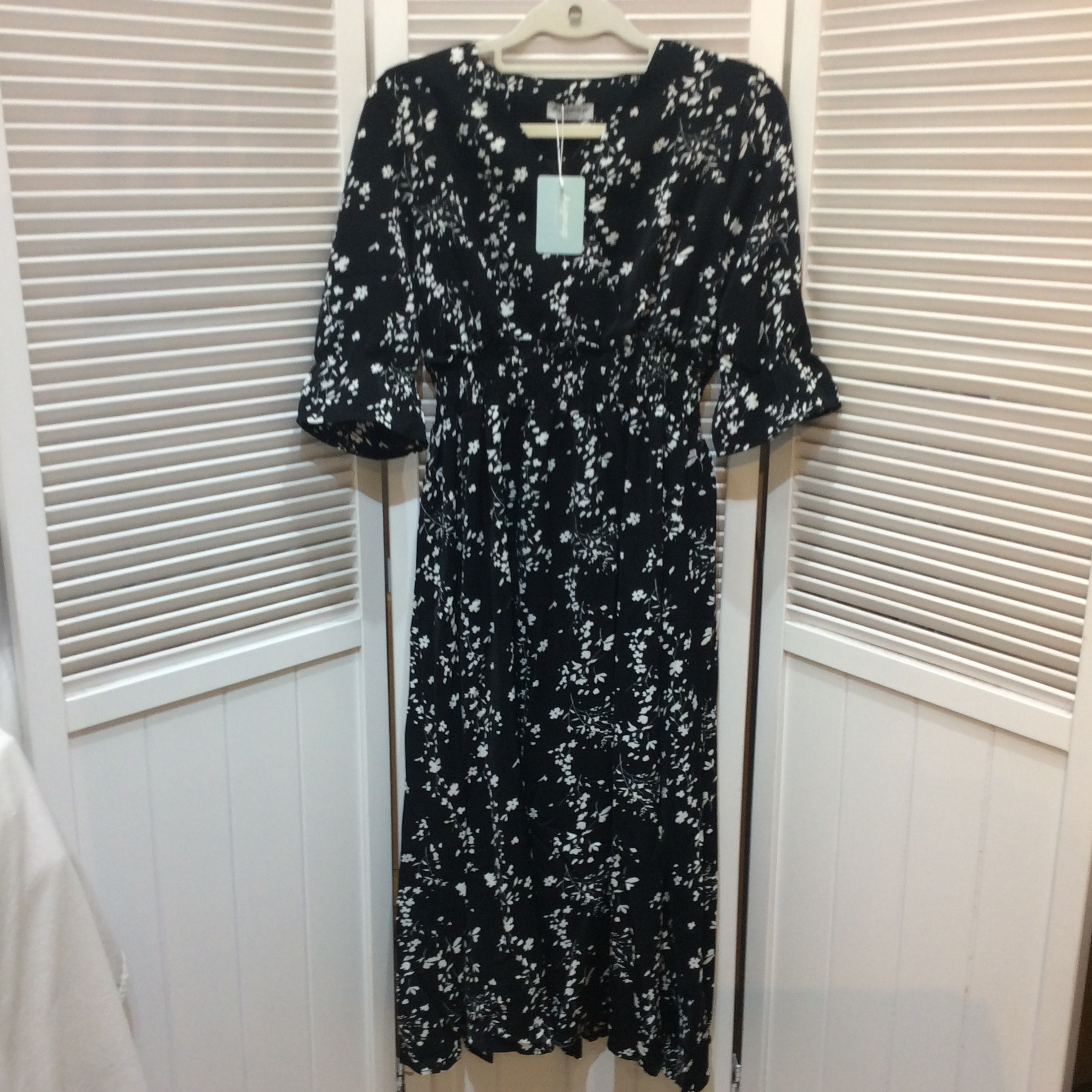 新品☆Augmap オーグマップ ワンピース F フリーサイズ ブラック×ホワイト花柄