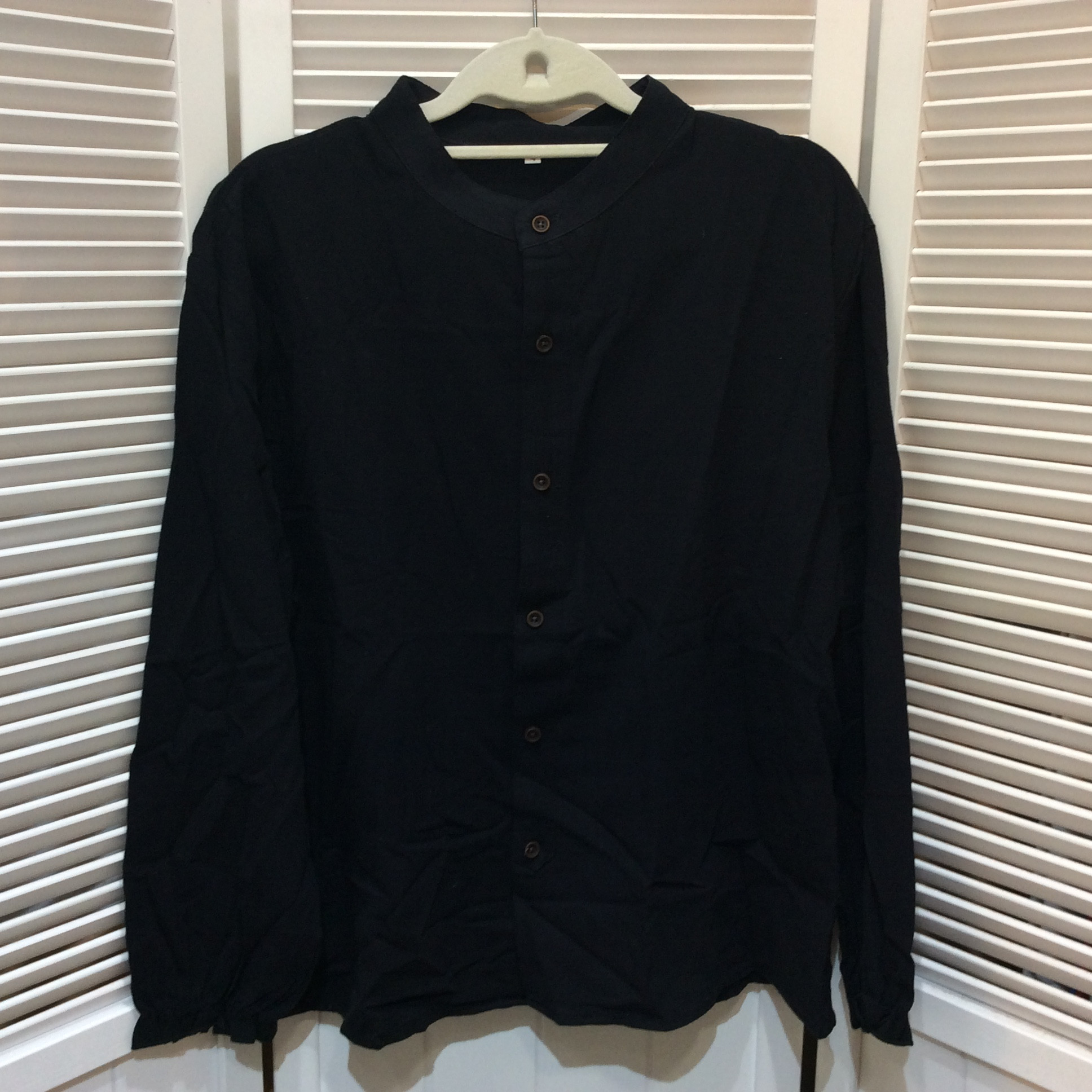 未使用☆長袖ブラウス 4 ブラック