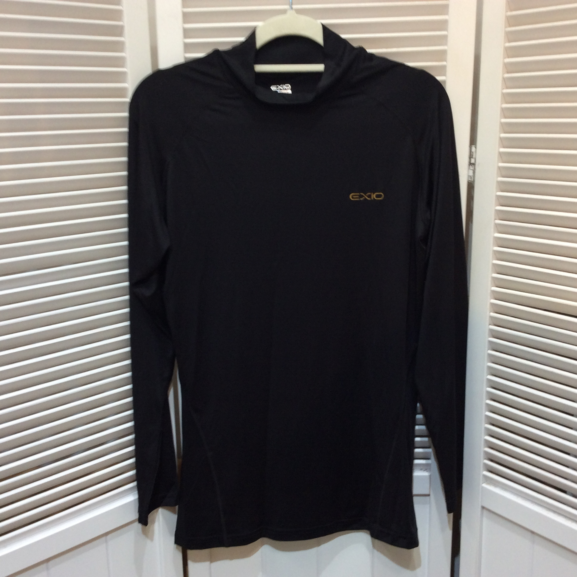 未使用☆EXIO エクシオ メンズ UVカット クールタートルシャツ XL ブラック