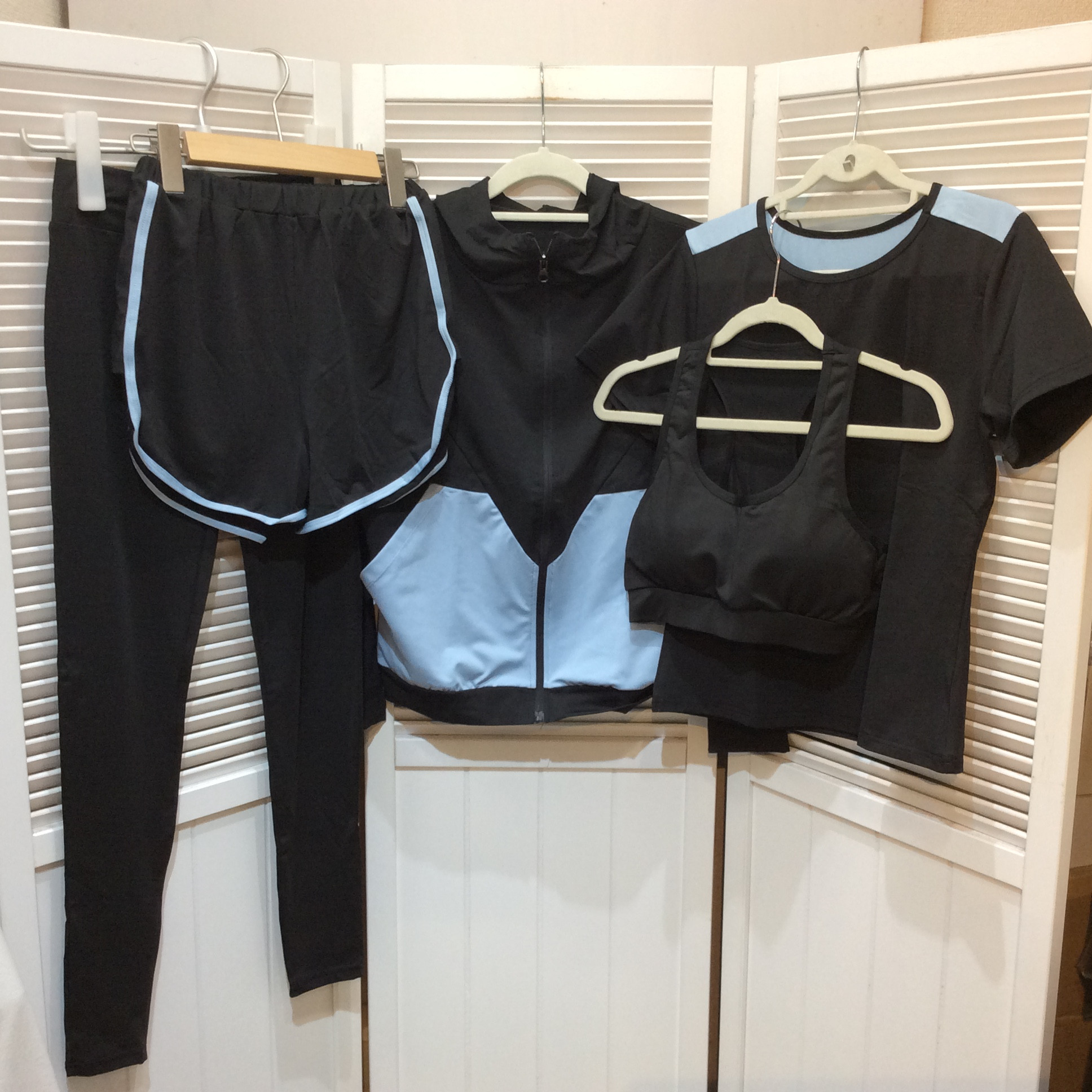 未使用☆DawnRain ドーンレイン レディース スポーツウェア ヨガウェア 上下 5点セット M ブラック×ブルー 伸縮性 通気 吸汗速乾
