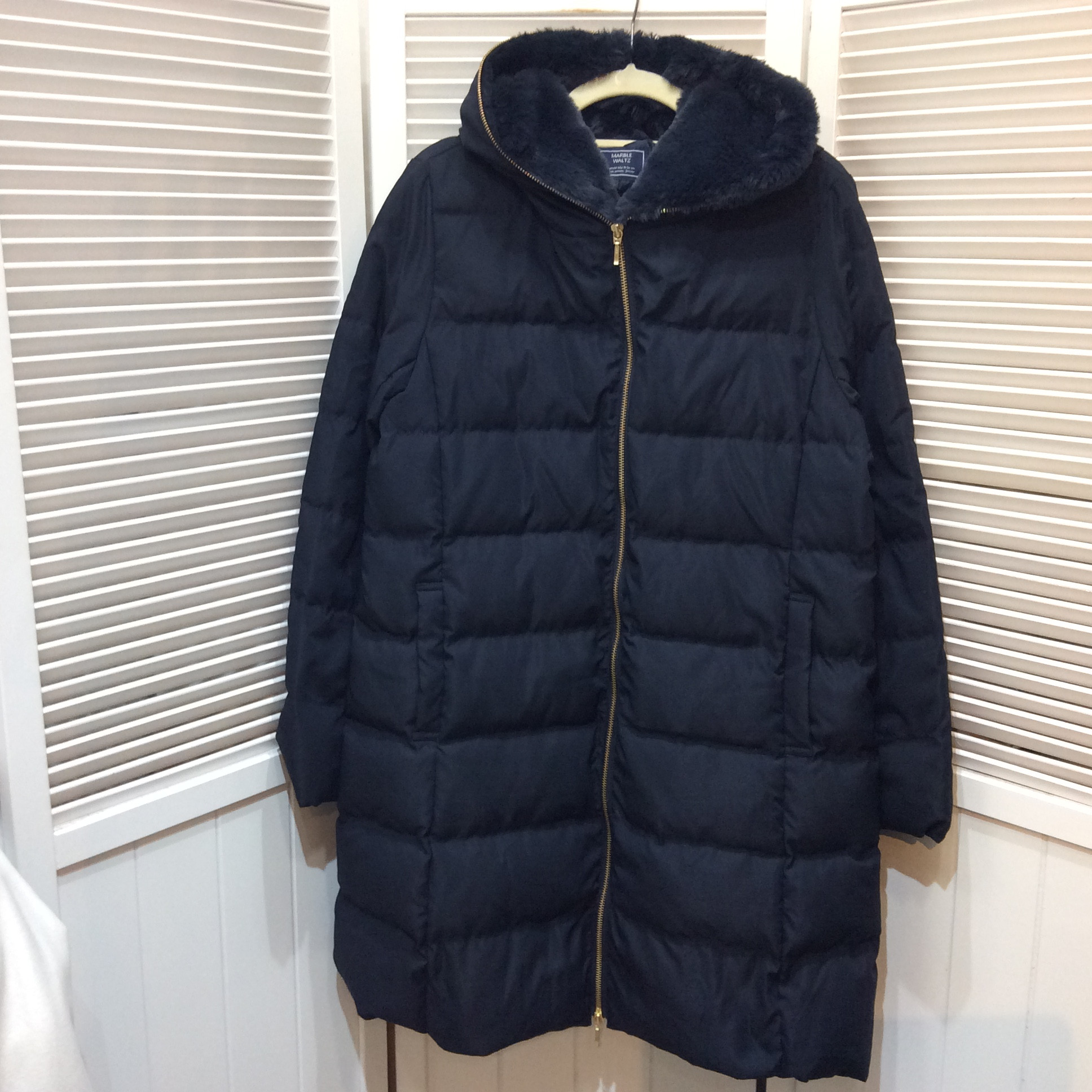 1回使用 MARBLE WALTZ フード付きダウンコート Mサイズ ネイビー  美品