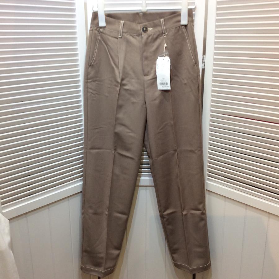 未使用☆Bab バブ レディース パンツ M グレージュ hiriy ヒリー