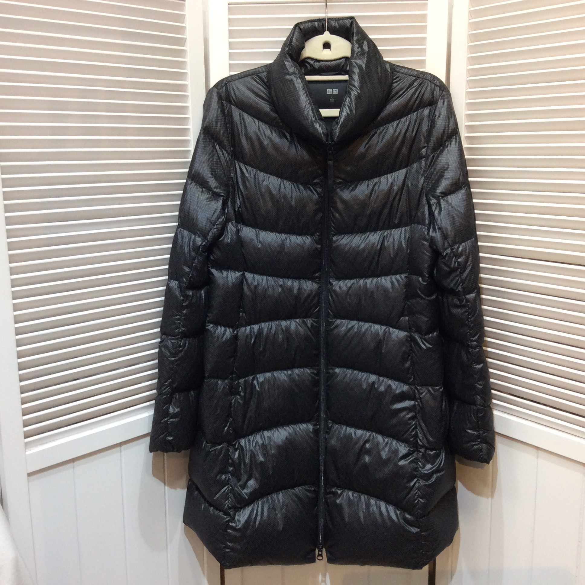 ユニクロ ウルトラダウンコート Lサイズ  ブラックグレー系  美品