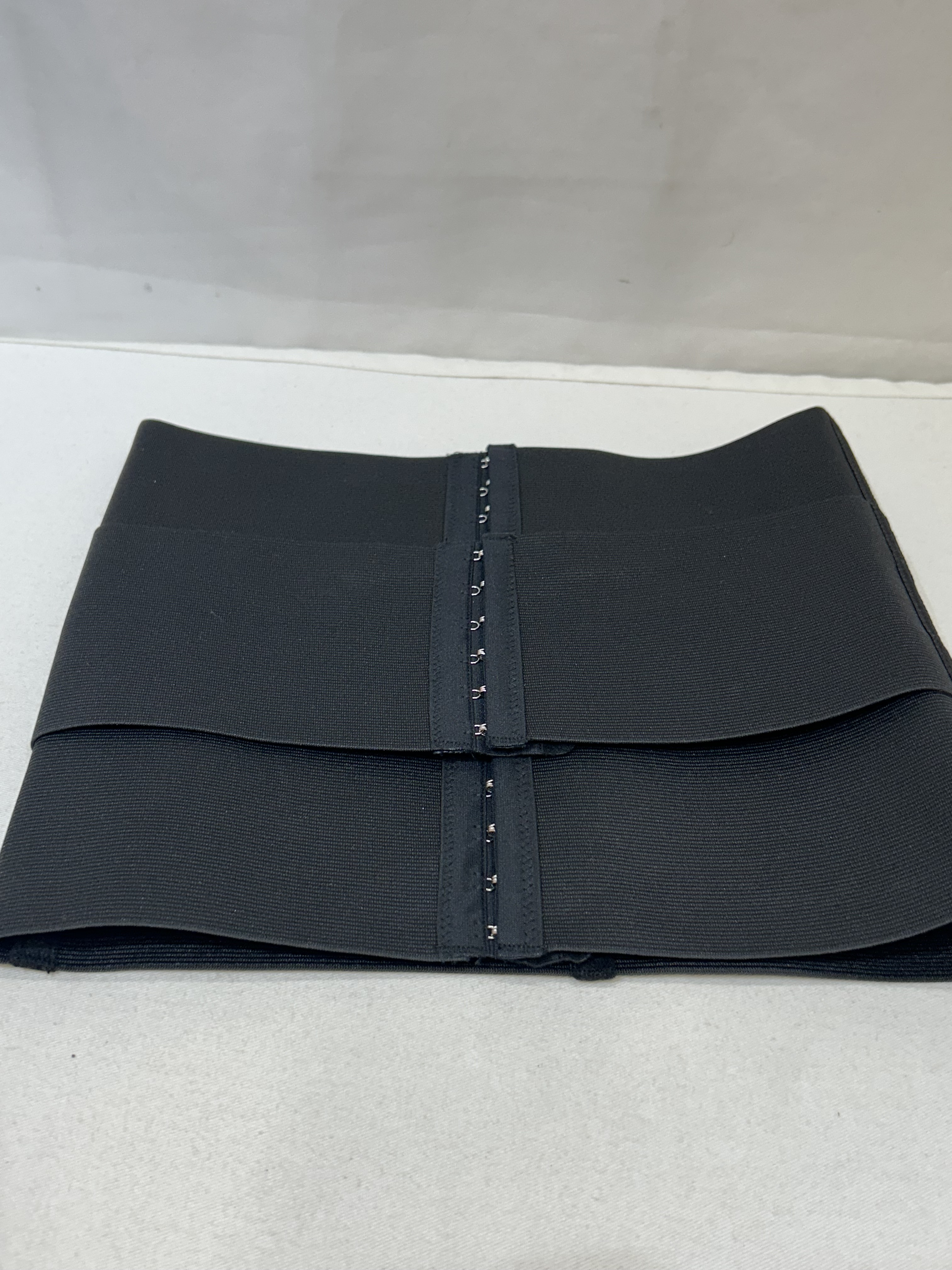 未使用☆Allanve コルセット ウエストニッパー ブラック L 三段強力加圧