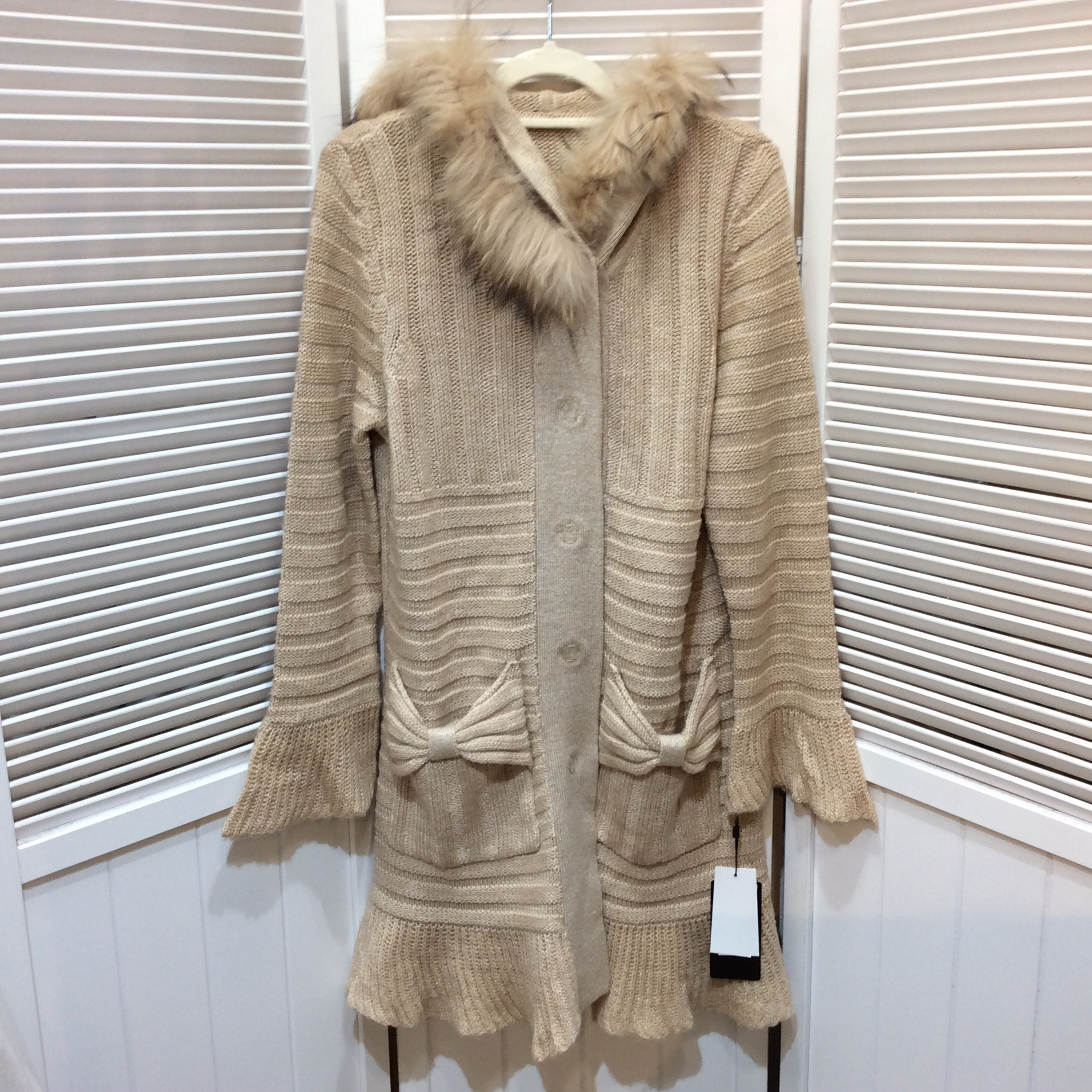 未使用☆ファー付き フード付きロングカーディガン LL ベージュ