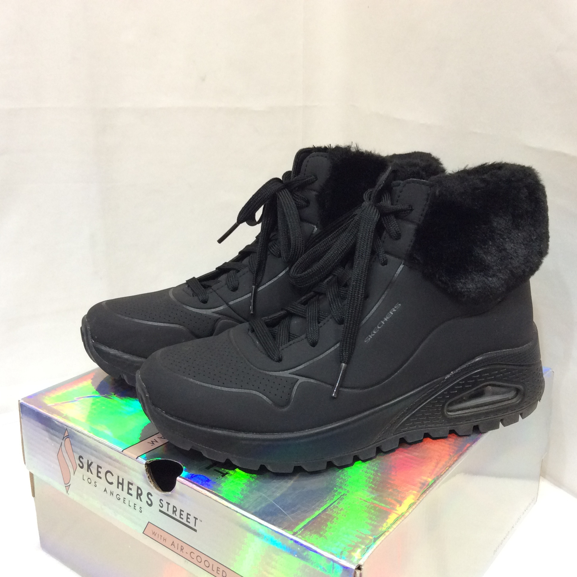 1回使用 スケッチャーズ ボア付きブーツ  24.5cm ブラック 美品  箱付き