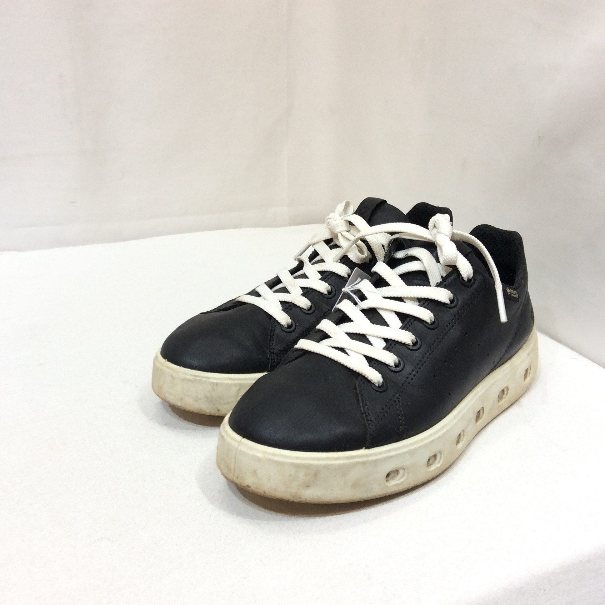 ecco エコー  レザースニーカー  23.5cm ブラック  難あり
