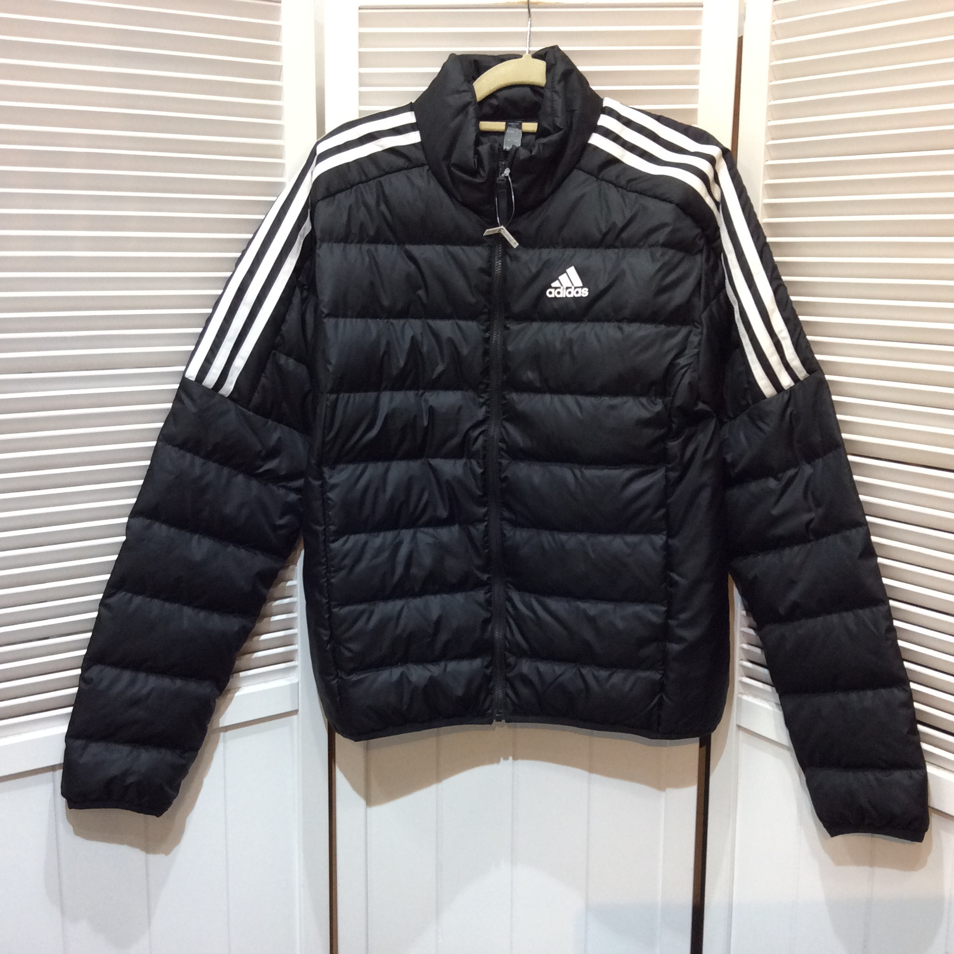 未使用 アディダス ダウンブルゾン  Mサイズ  ブラック