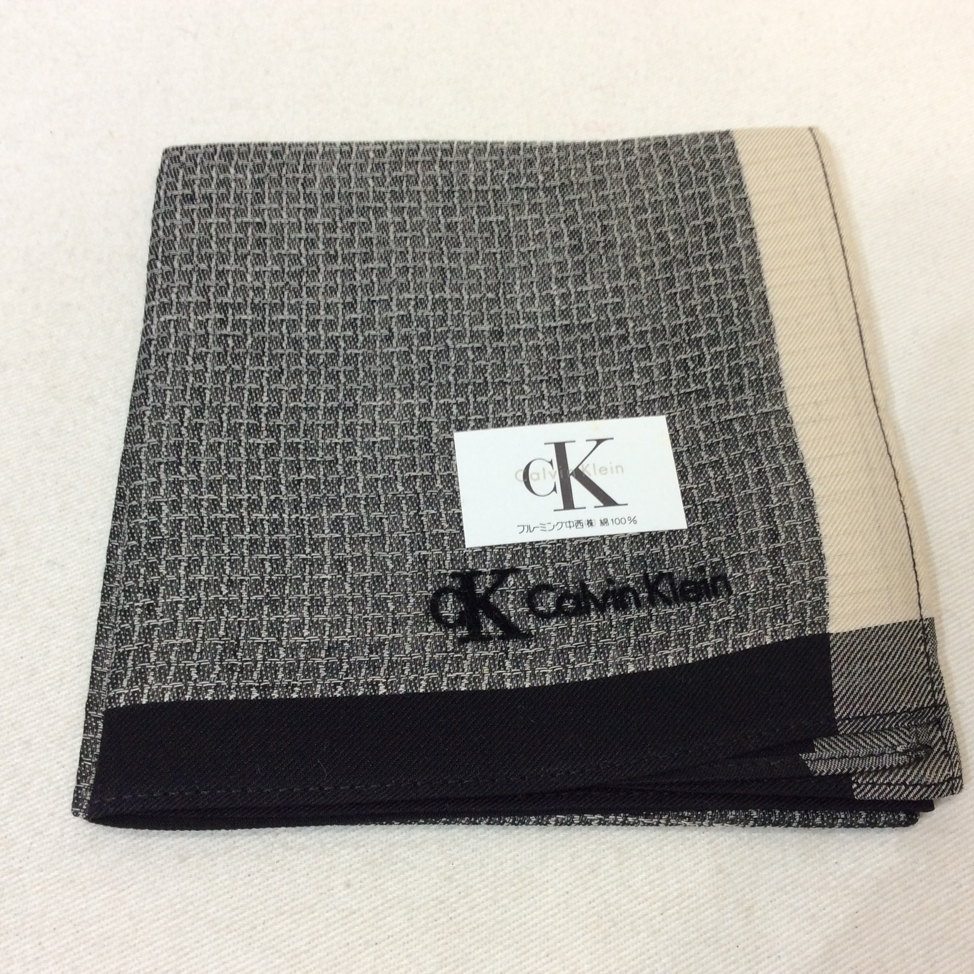 未使用☆CK カルバンクライン ハンカチ グレー系