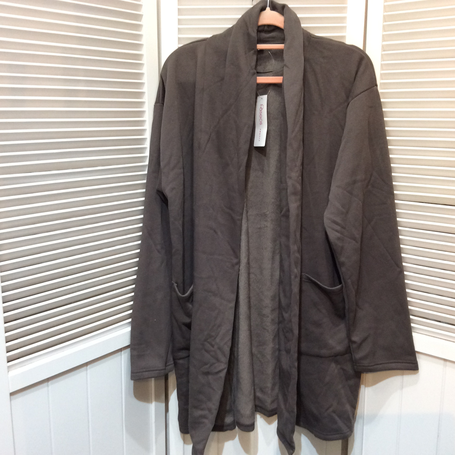 未使用 パシオス 裏ボア羽織りコーディガン  3Lサイズ  ブラウン