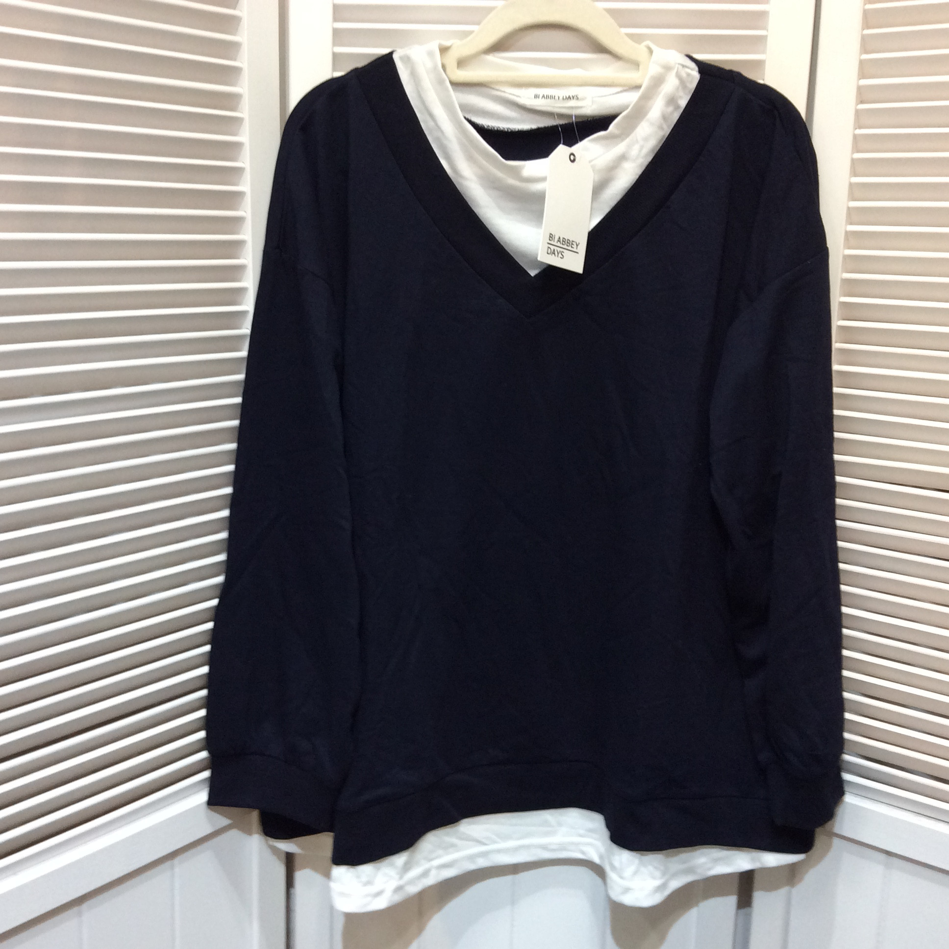 未使用 デザイントレーナー  3L ネイビー