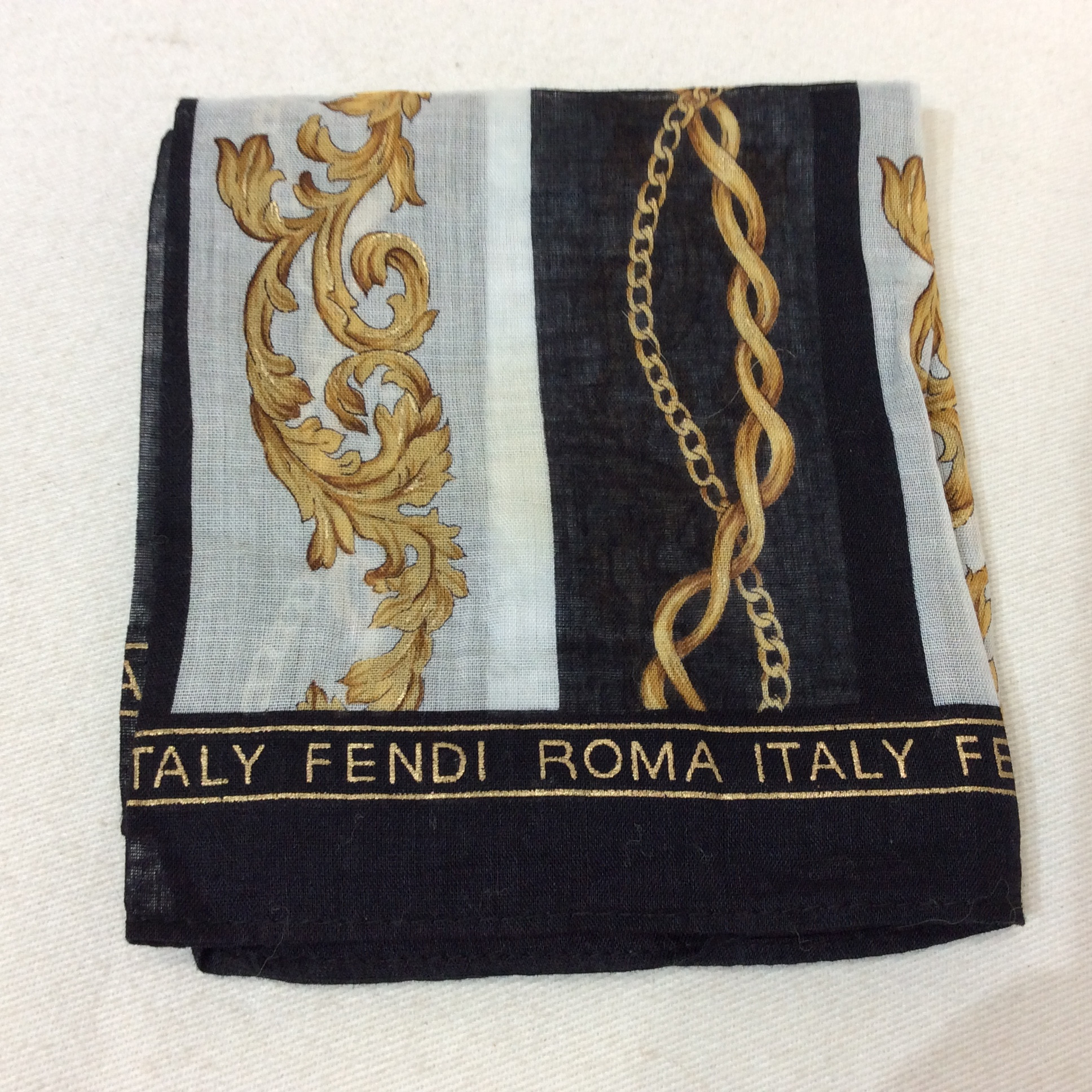 未使用☆FENDI フェンディ ハンカチ