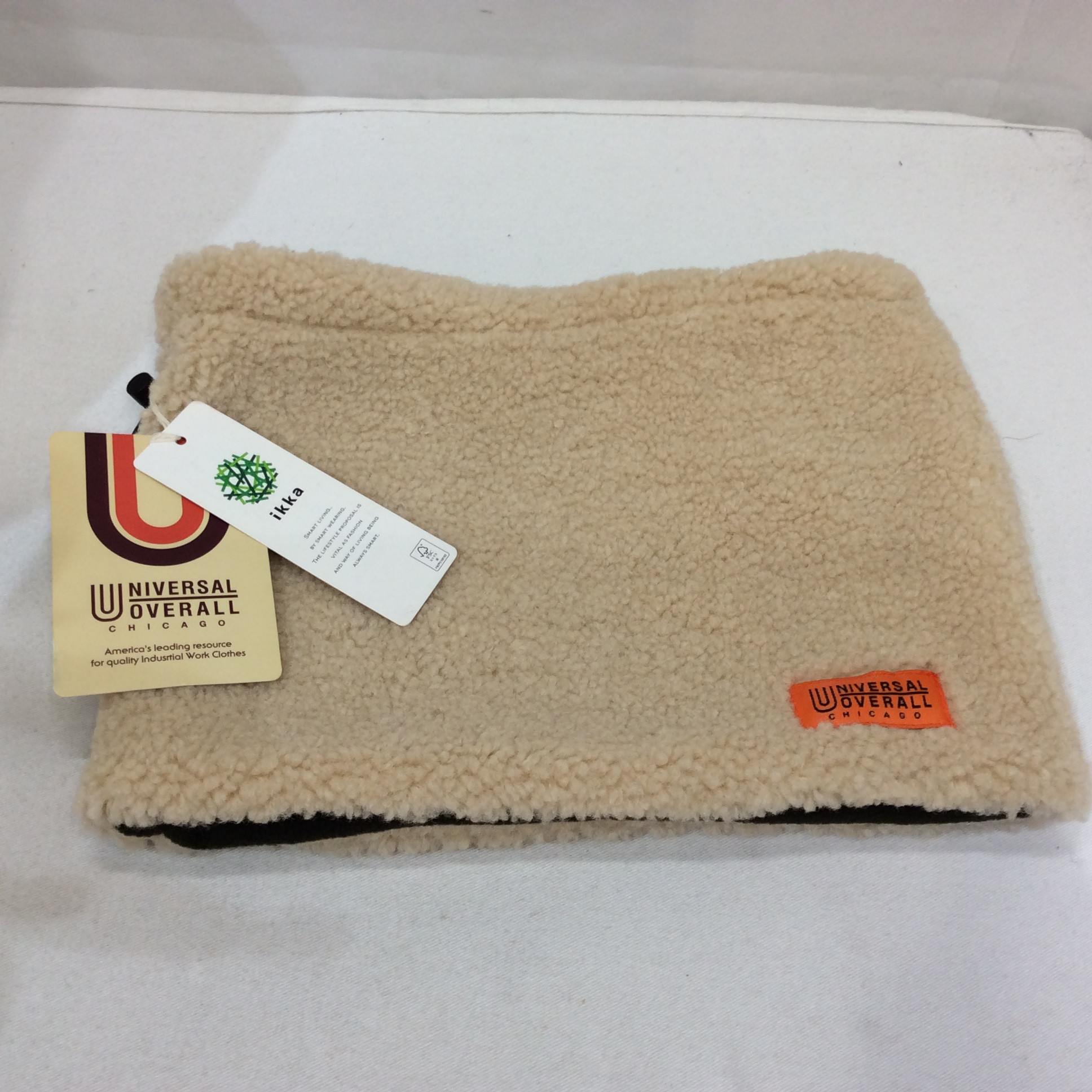 未使用☆ikka ボアネックウォーマー ベージュ