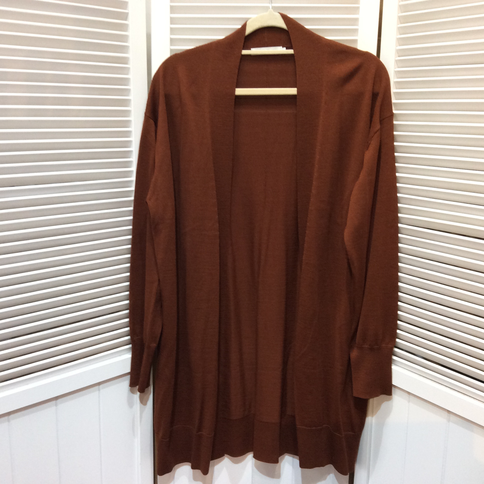 未使用 iCB カーディガン サイズS   ボルドー色