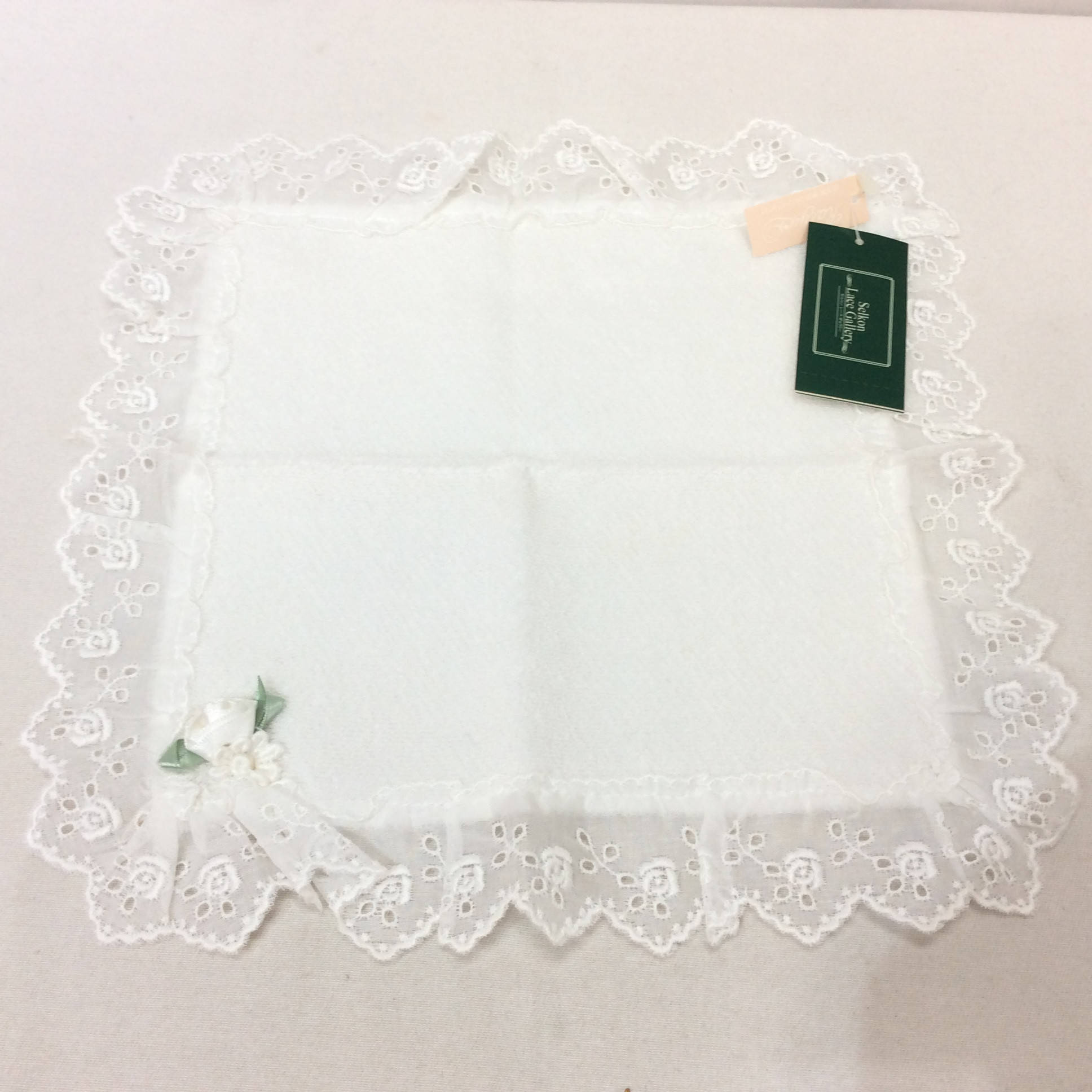 未使用☆セルコンレースギャラリー タオルハンカチ 白