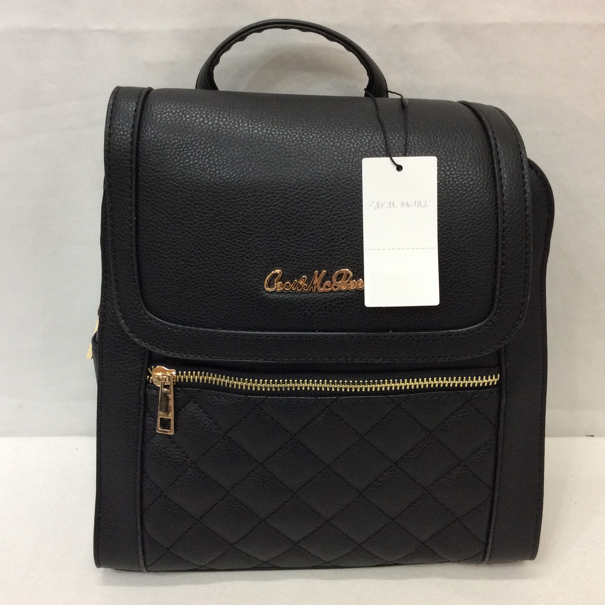 未使用☆CECIL Mc BEE セシルマクビー 合皮リュック ブラック