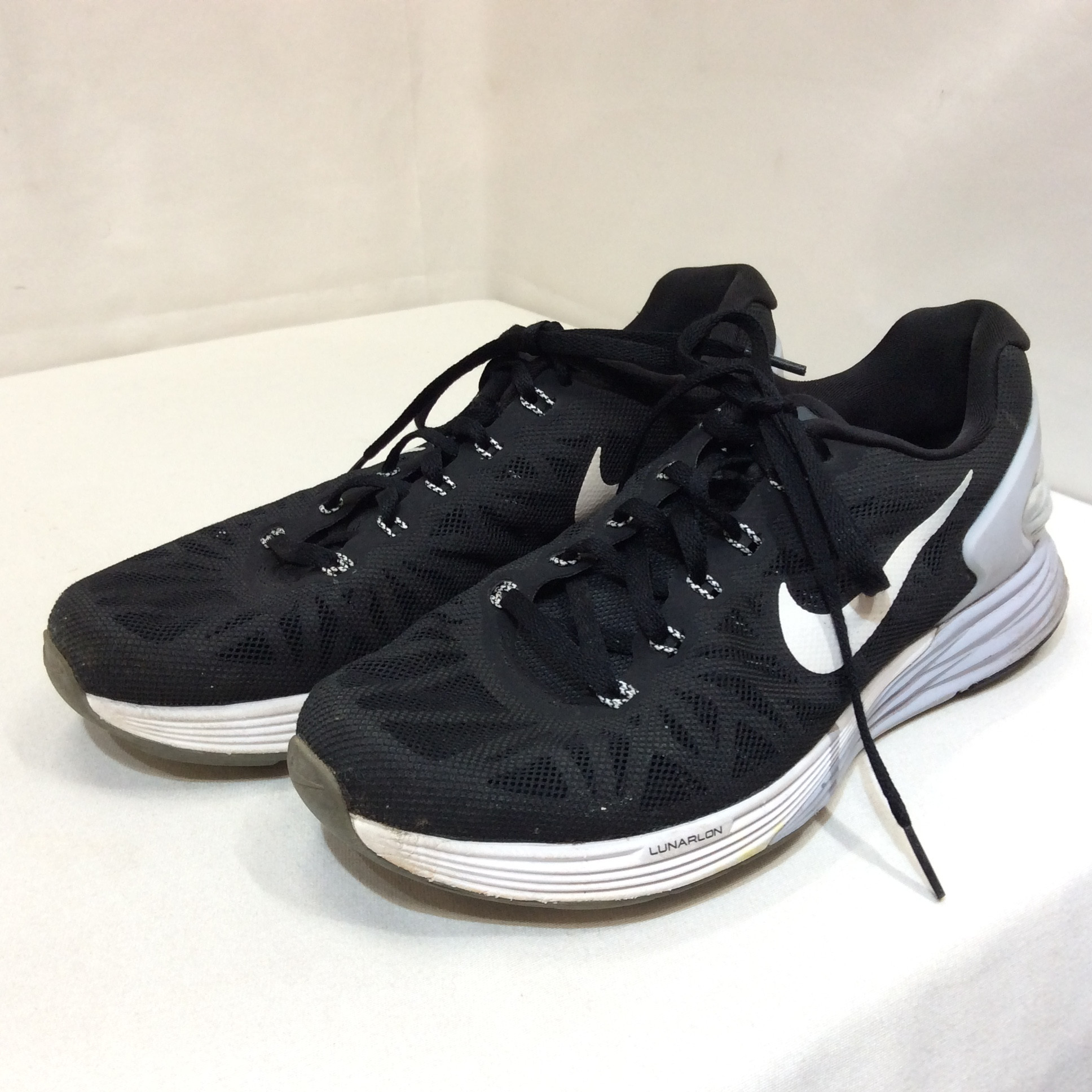 ナイキ スニーカー 24.5cm ブラック