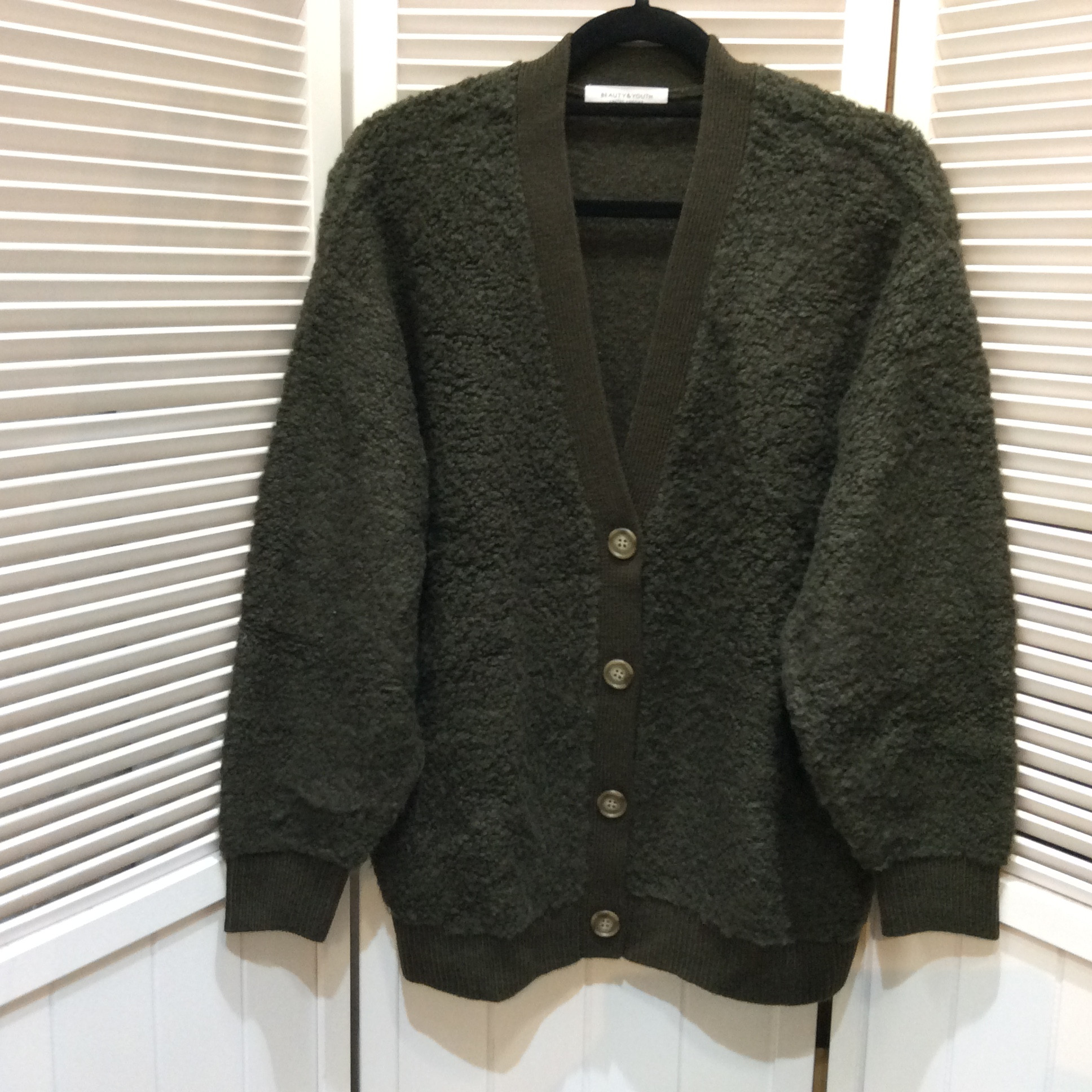 ビューティーユース／ユナイテッドアローズ ボアカーディガン フリーサイズ   カーキ  美品
