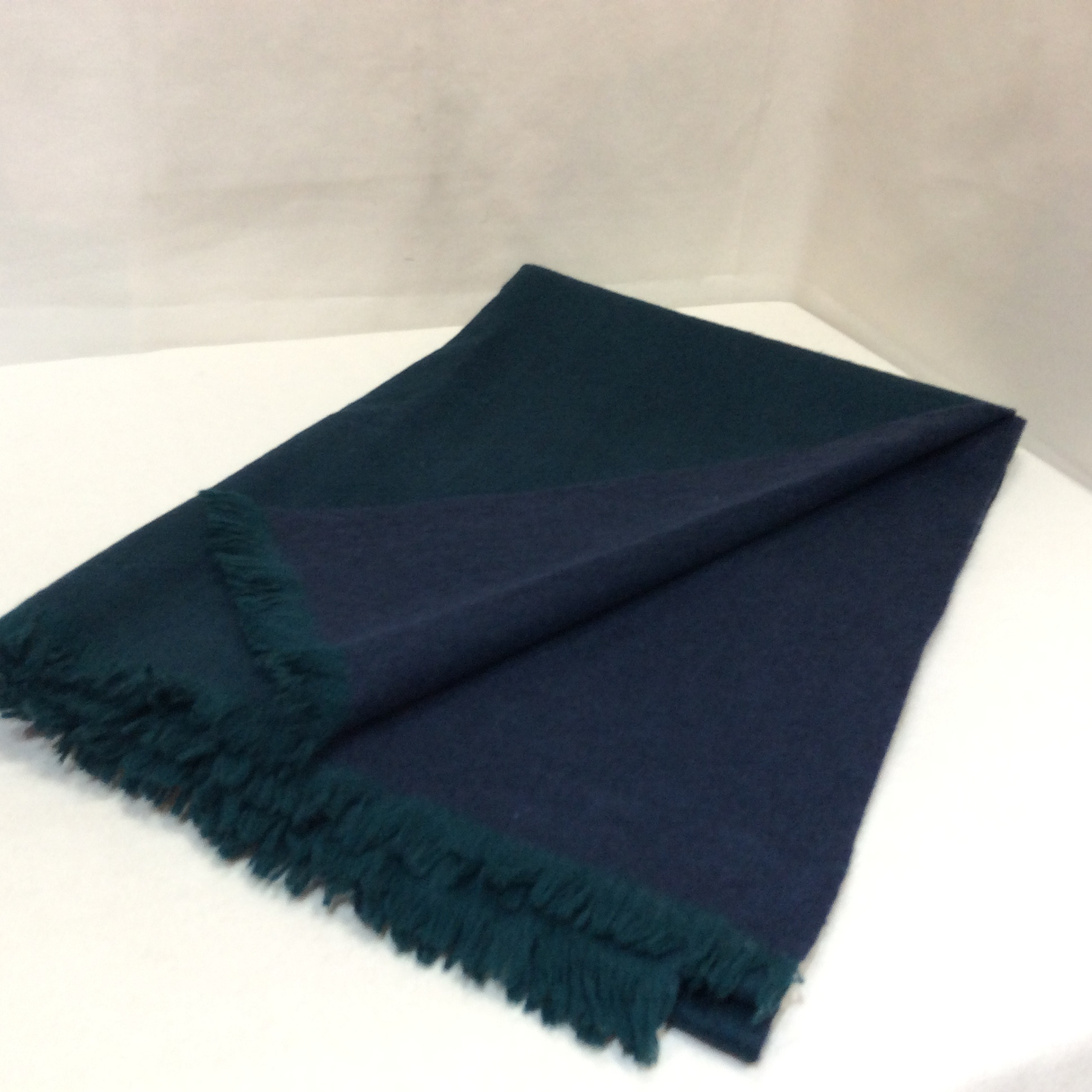 未使用 大判カシミヤストール  リバーシブル グリーン／ネイビー