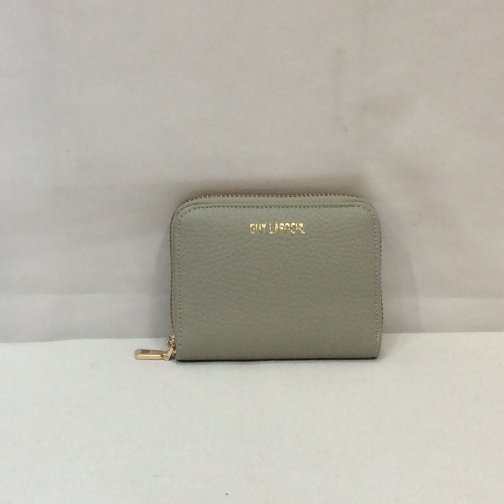 ギラロッシュ コンパクト カードケース ミニウォレット  ライトグレー 非売品