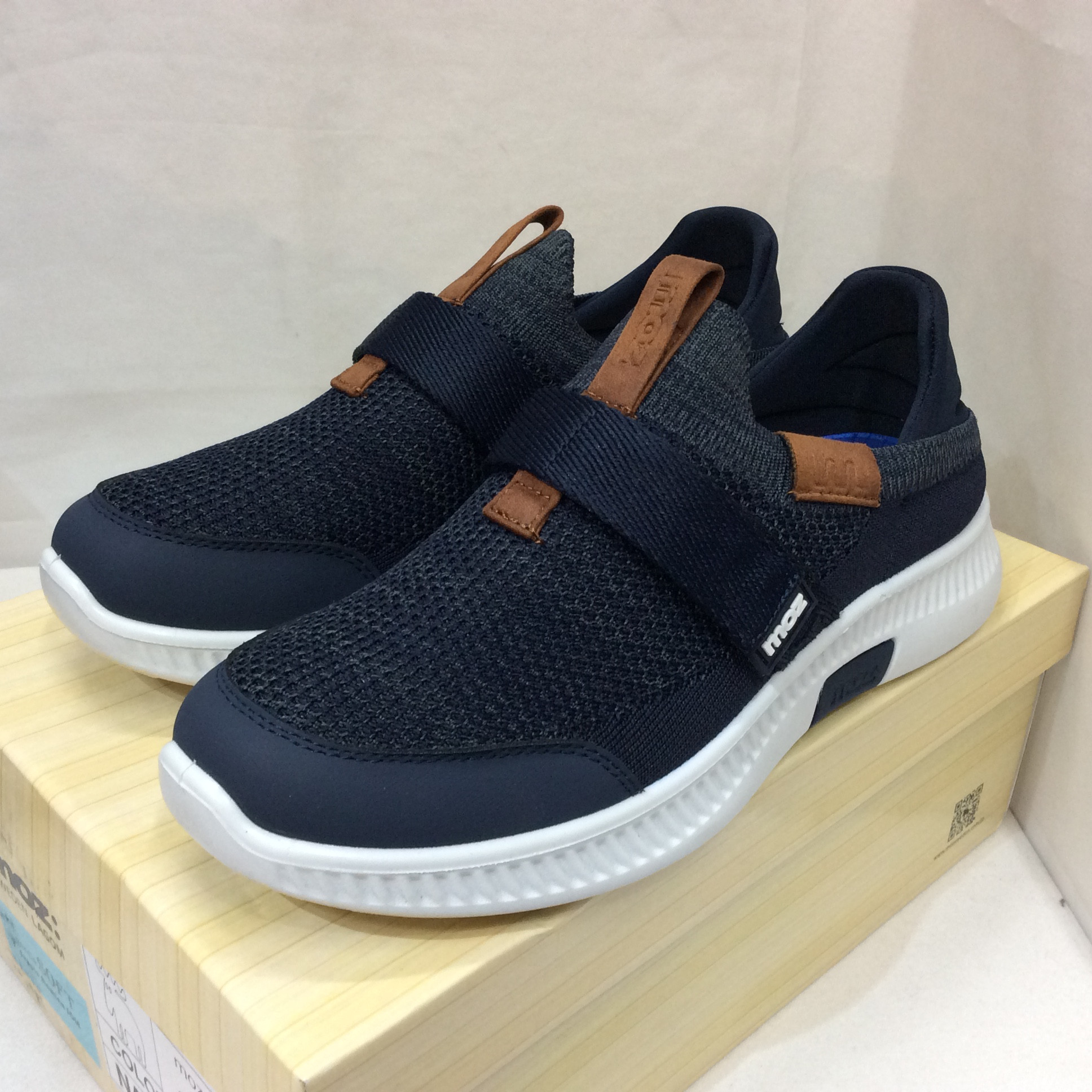 未使用☆moz モズ かかとが踏める2WAYスニーカー L 25.5~26cm ネイビー