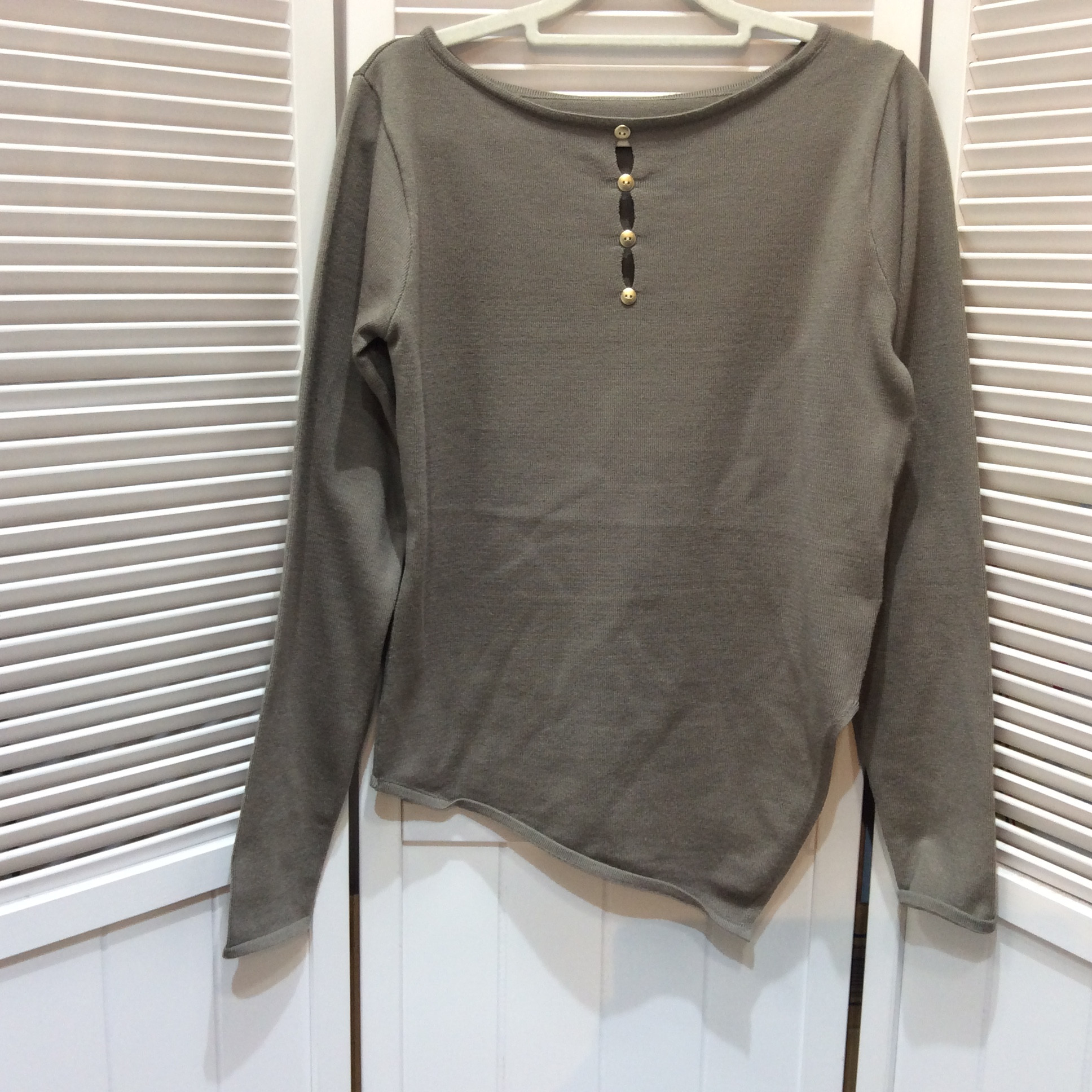 アバハウス デザインセーター フリーサイズ   グレージュ色