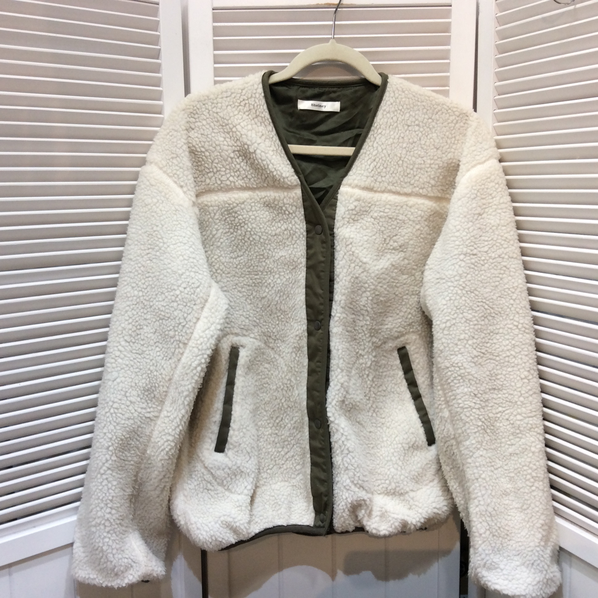 ノーカラー フリースジャケット LLサイズ  オフホワイト