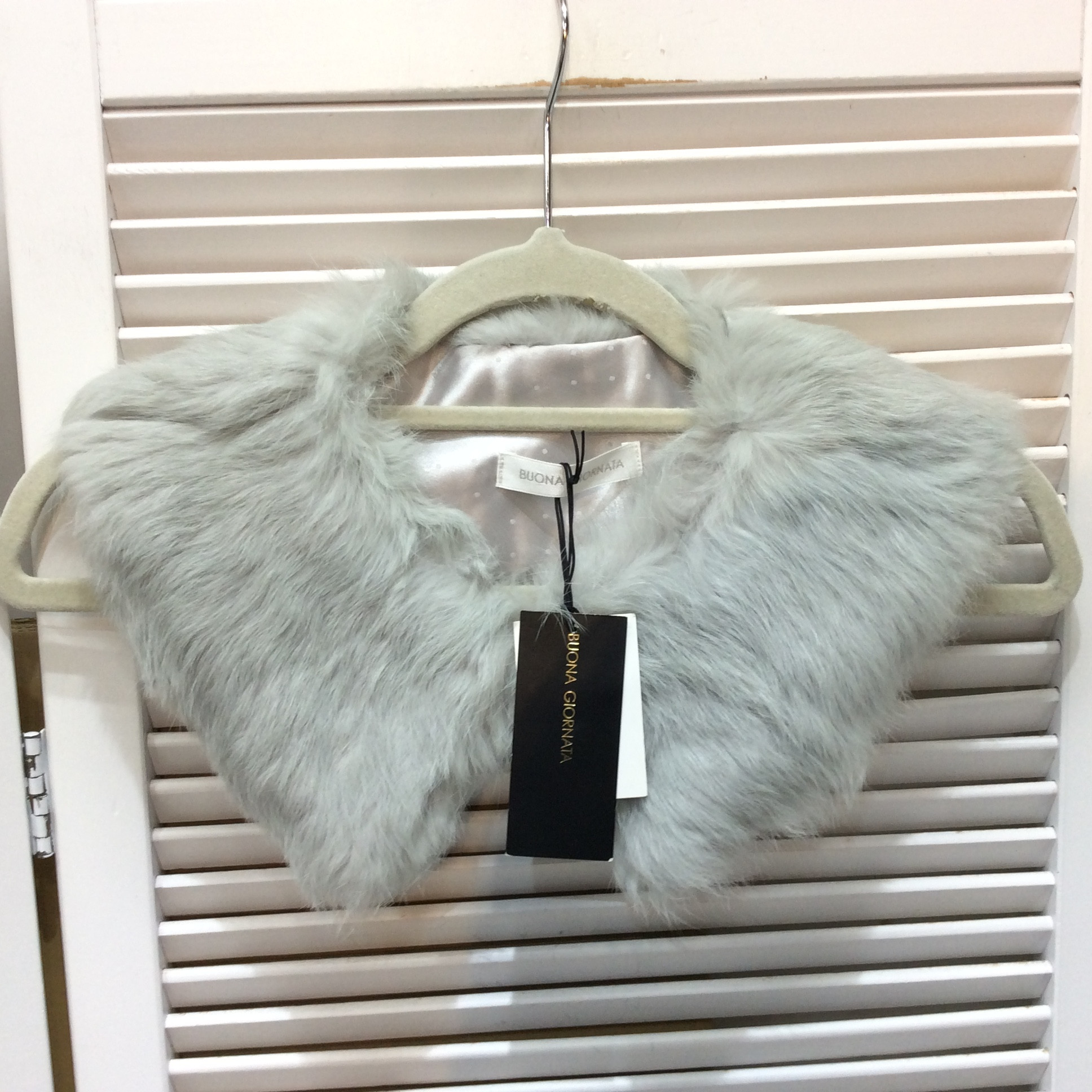未使用☆BUONA GIORNATA ボナジョルナータ ラビットファーカラー