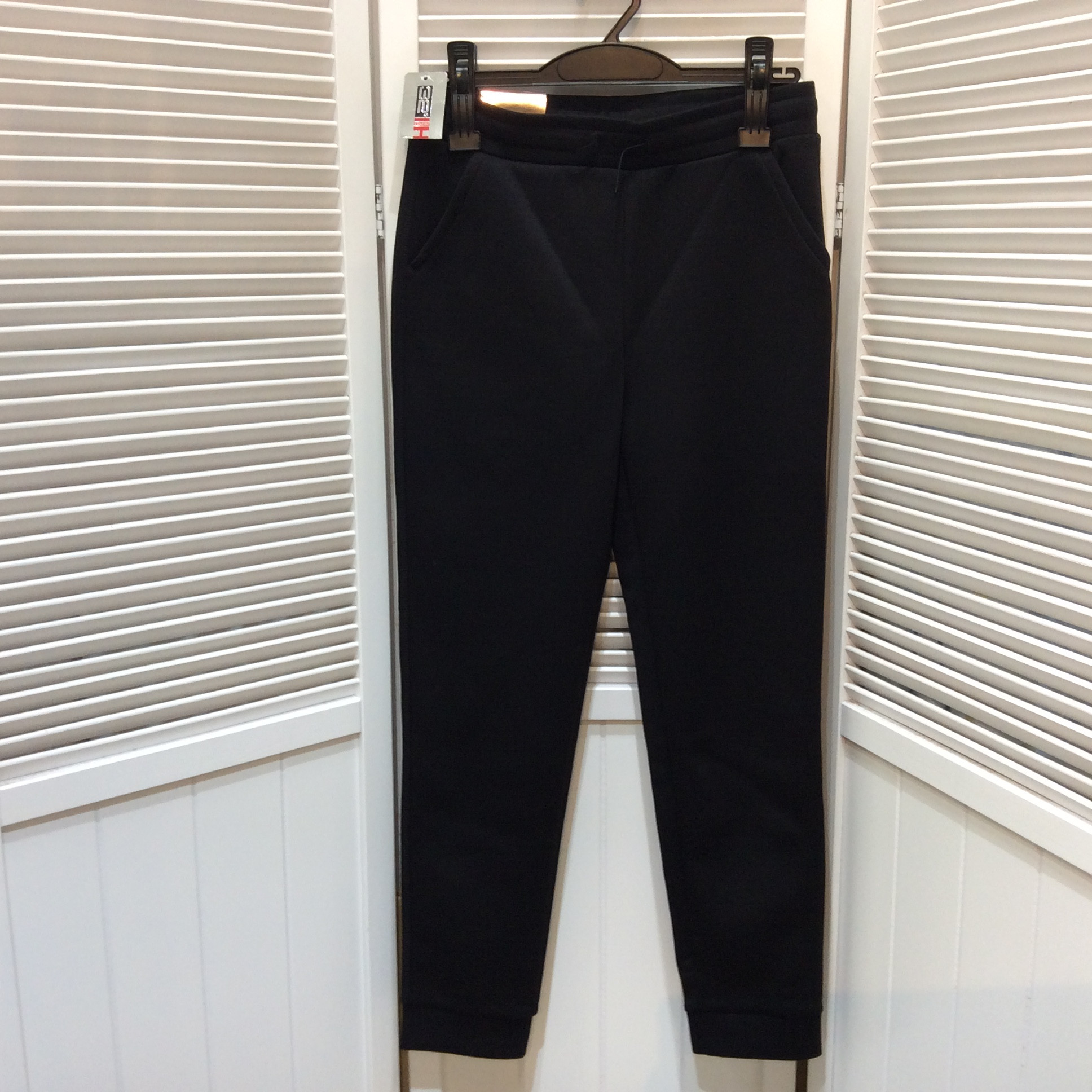 未使用 コストコ レギンス  Mサイズ  黒
